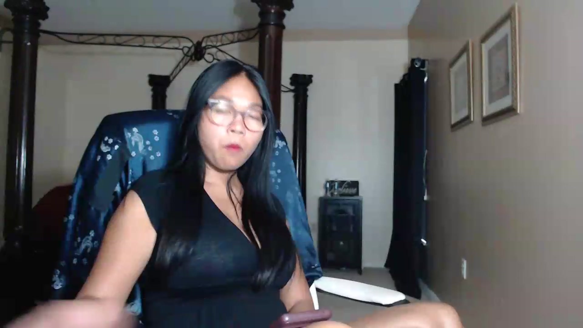 Gallery image thumbnail from Littlekai2030's myfreecams stream on, 07/07/2026, 24:02 image 2 of 20