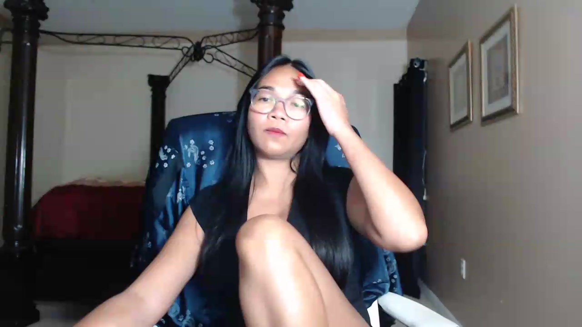 Gallery image thumbnail from Littlekai2030's myfreecams stream on, 07/07/2026, 24:02 image 12 of 20