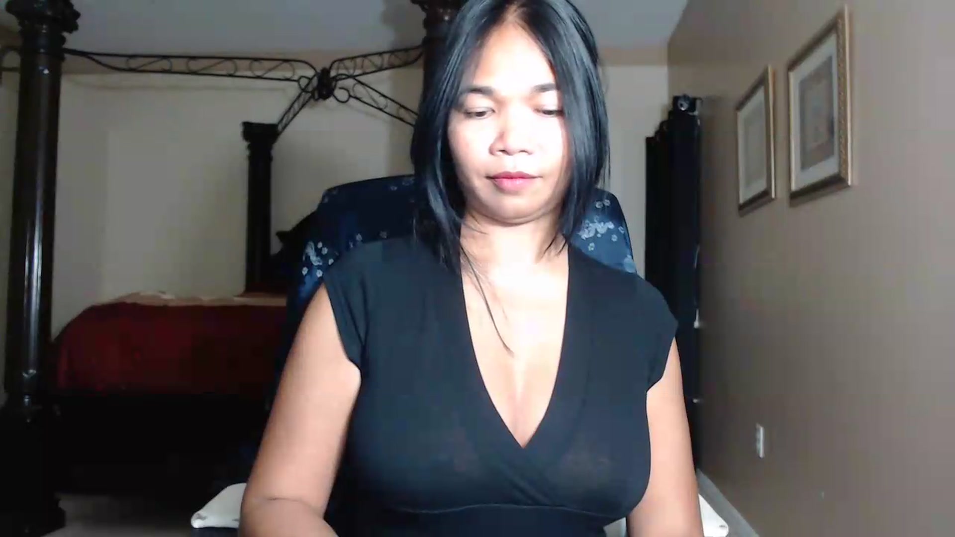 Gallery image thumbnail from Littlekai2030's myfreecams stream on, 07/07/2026, 02:13 image 11 of 20
