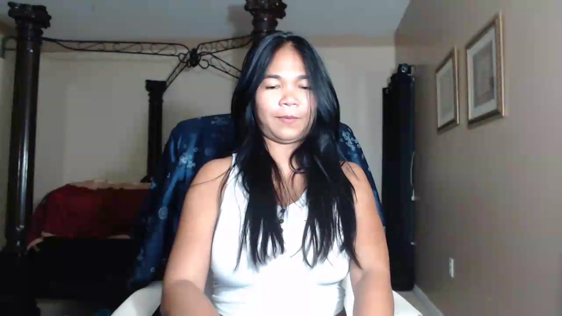 Gallery image thumbnail from Littlekai2030's myfreecams stream on, 07/08/2026, 04:06 image 13 of 20
