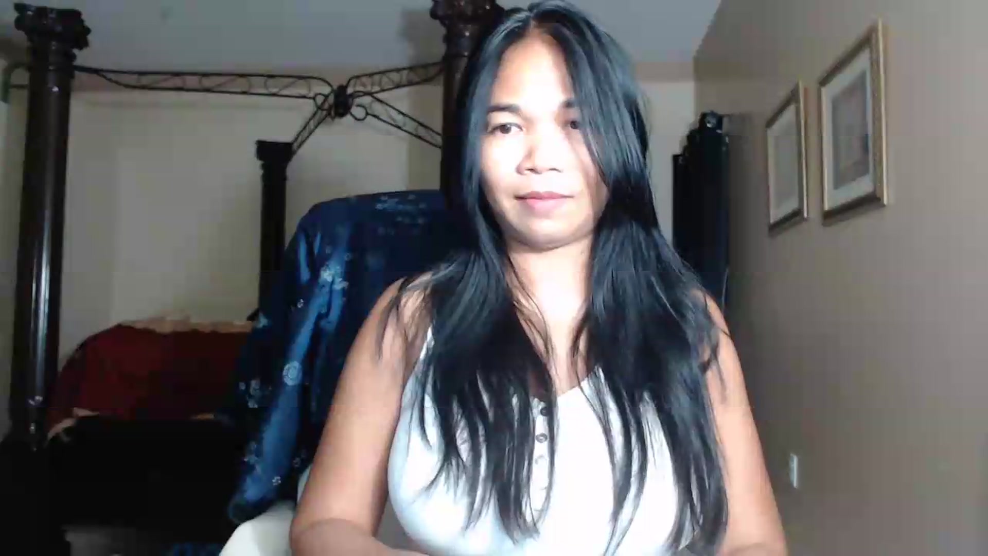 Gallery image thumbnail from Littlekai2030's myfreecams stream on, 07/08/2026, 04:06 image 6 of 20