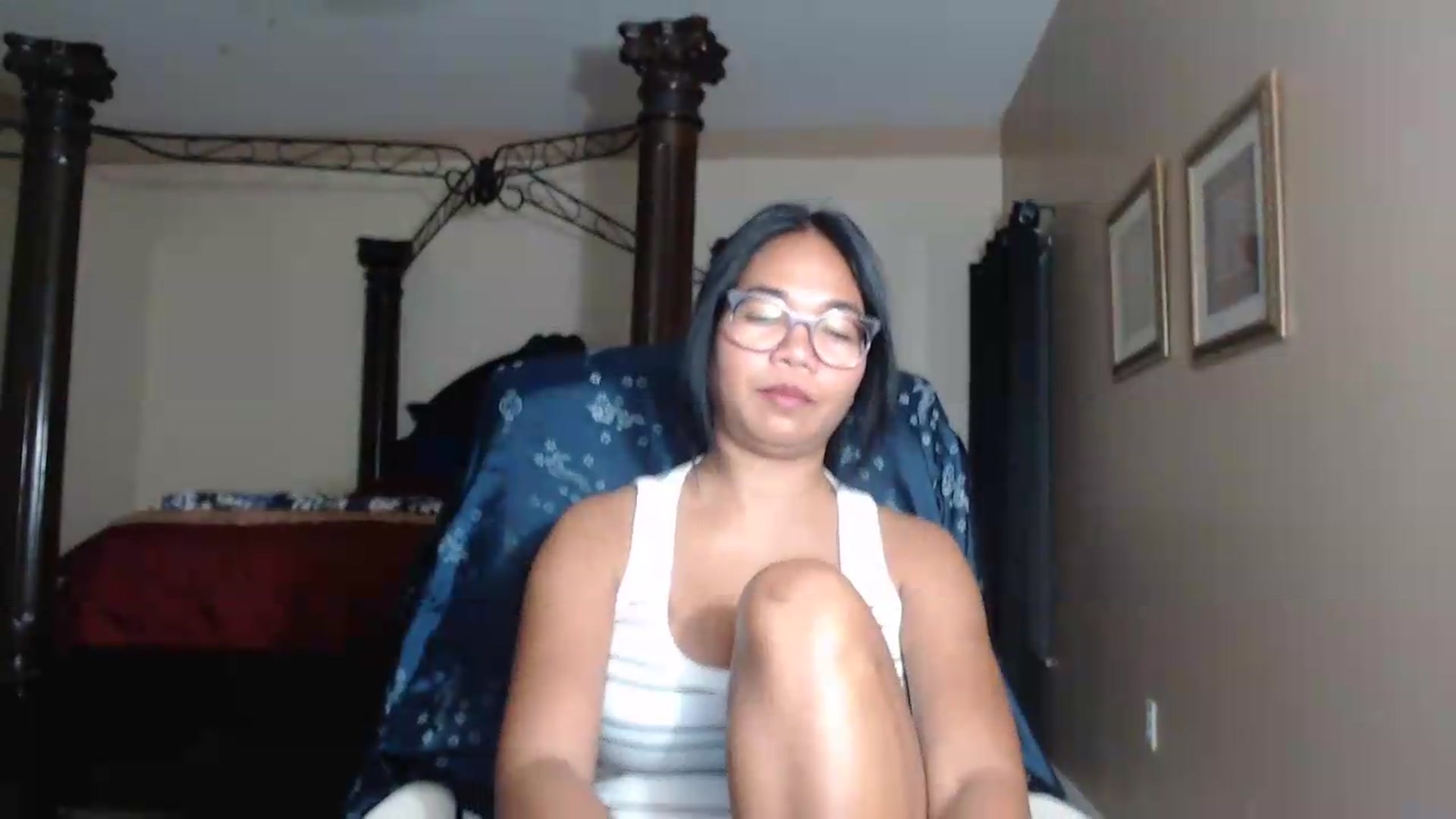 Gallery image thumbnail from Littlekai2030's myfreecams stream on, 07/10/2026, 03:03 image 11 of 20