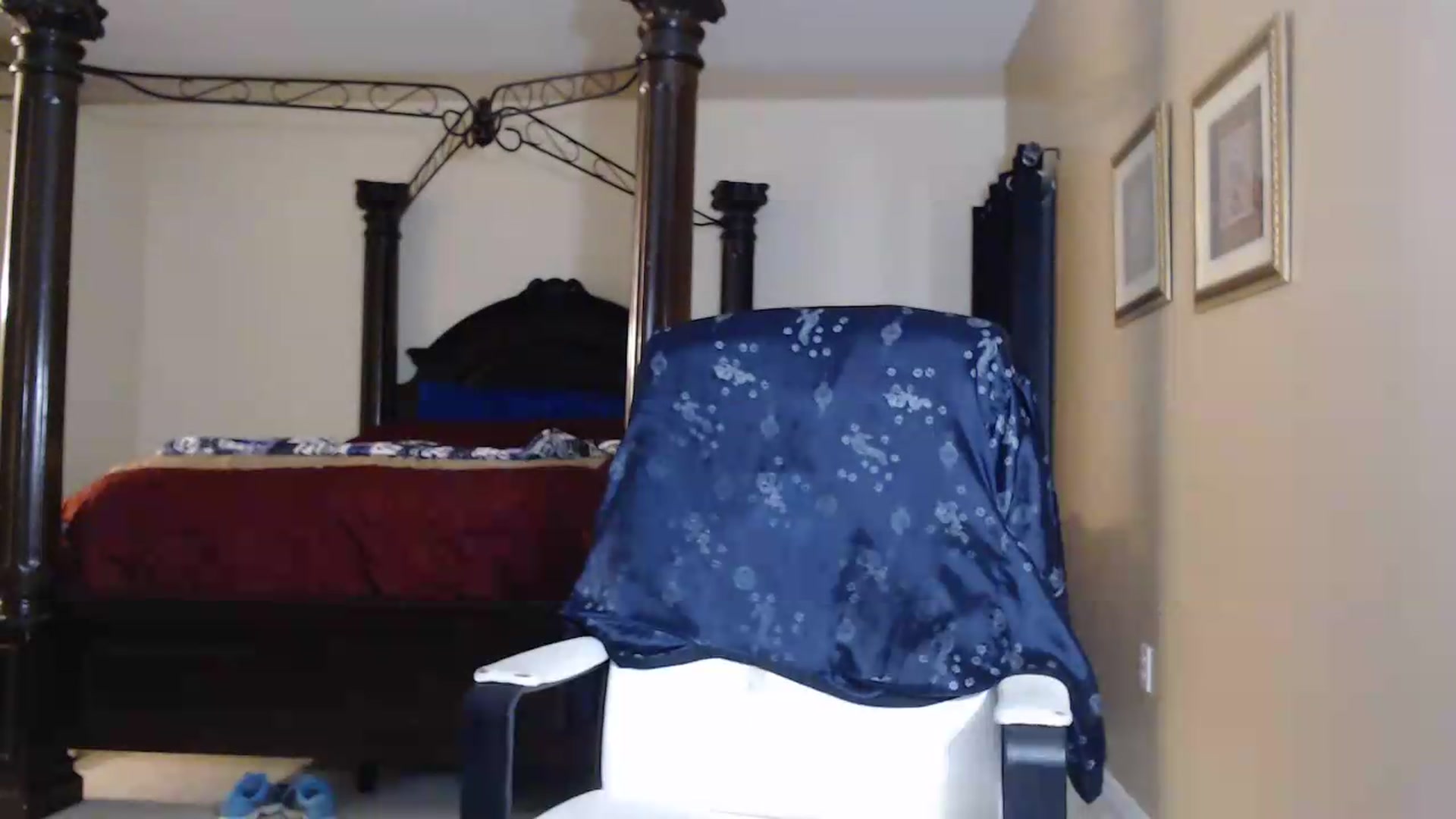 Gallery image thumbnail from Littlekai2030's myfreecams stream on, 07/10/2026, 03:03 image 19 of 20