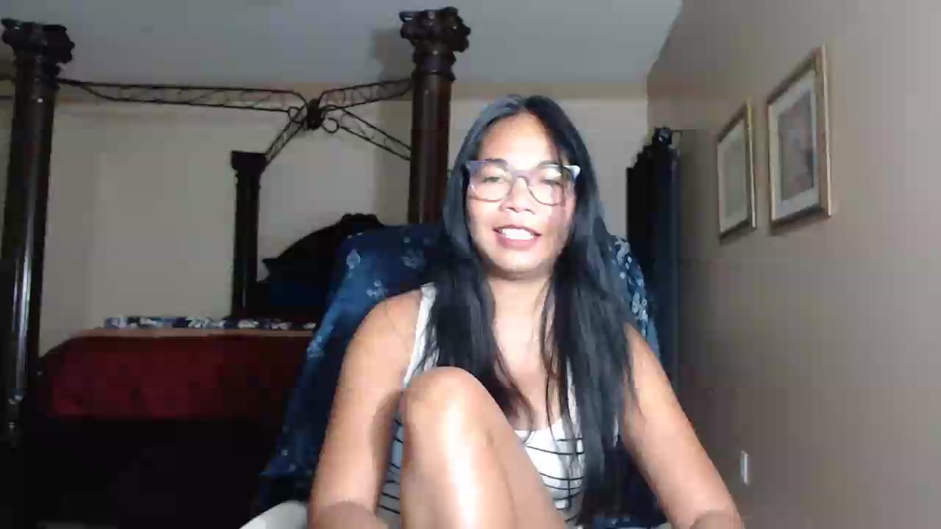 Gallery image thumbnail from Littlekai2030's myfreecams stream on, 07/10/2026, 03:03 image 5 of 20