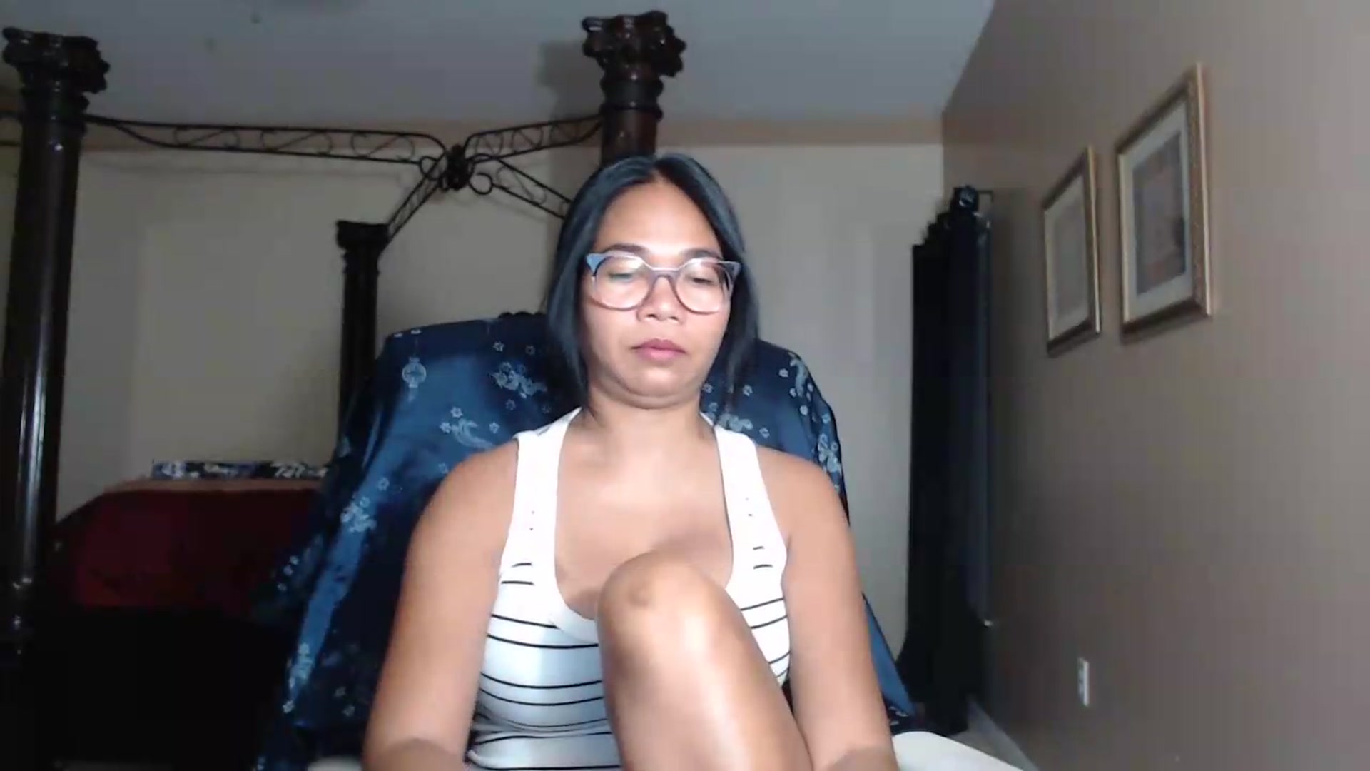 Gallery image thumbnail from Littlekai2030's myfreecams stream on, 07/10/2026, 03:03 image 10 of 20
