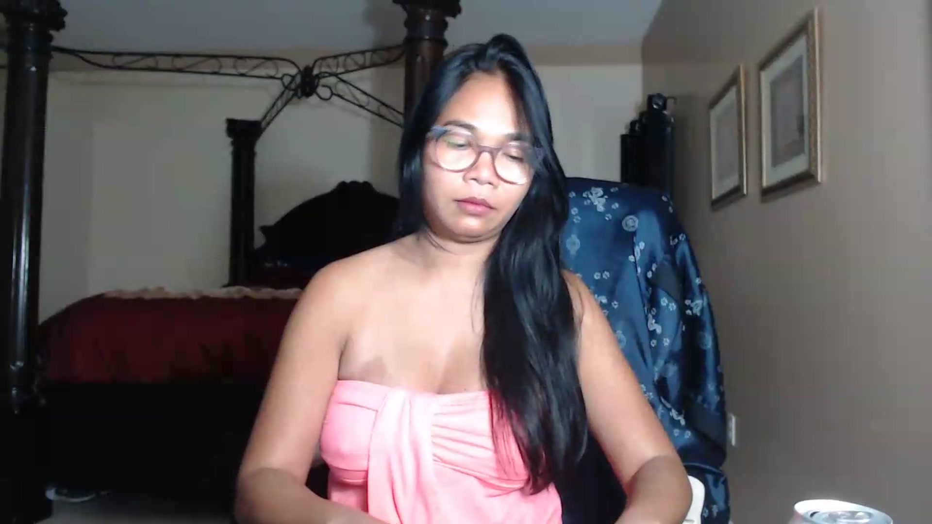 Gallery image thumbnail from Littlekai2030's myfreecams stream on, 07/14/2026, 04:03 image 4 of 20
