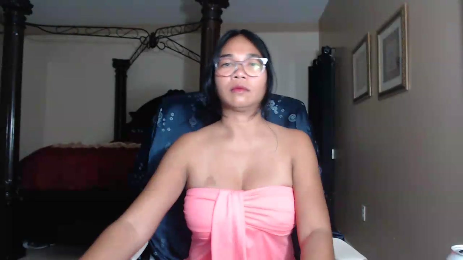 Gallery image thumbnail from Littlekai2030's myfreecams stream on, 07/14/2026, 04:03 image 11 of 20