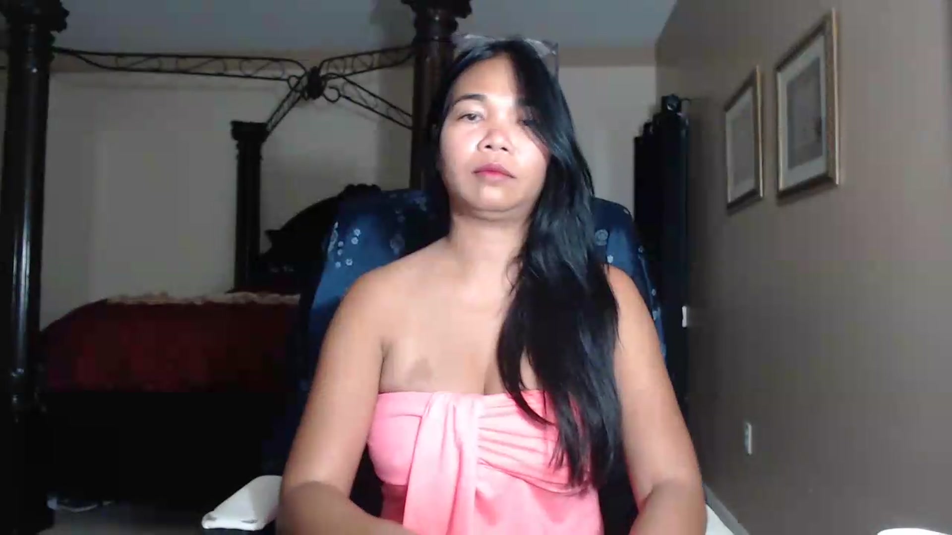 Gallery image thumbnail from Littlekai2030's myfreecams stream on, 07/14/2026, 04:03 image 8 of 20