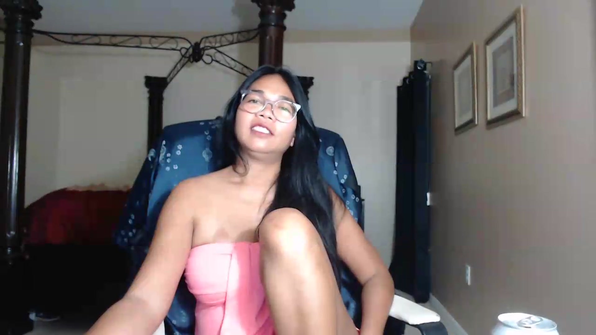 Gallery image thumbnail from Littlekai2030's myfreecams stream on, 07/14/2026, 04:03 image 7 of 20