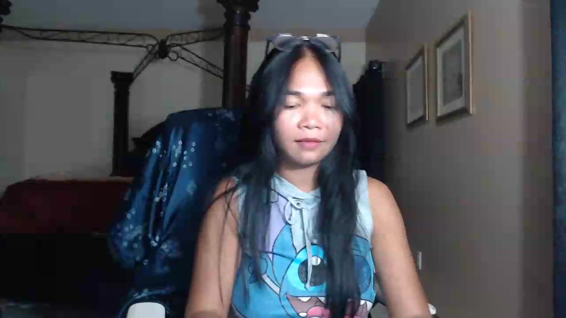 Gallery image thumbnail from Littlekai2030's myfreecams stream on, 07/17/2026, 03:52 image 12 of 20