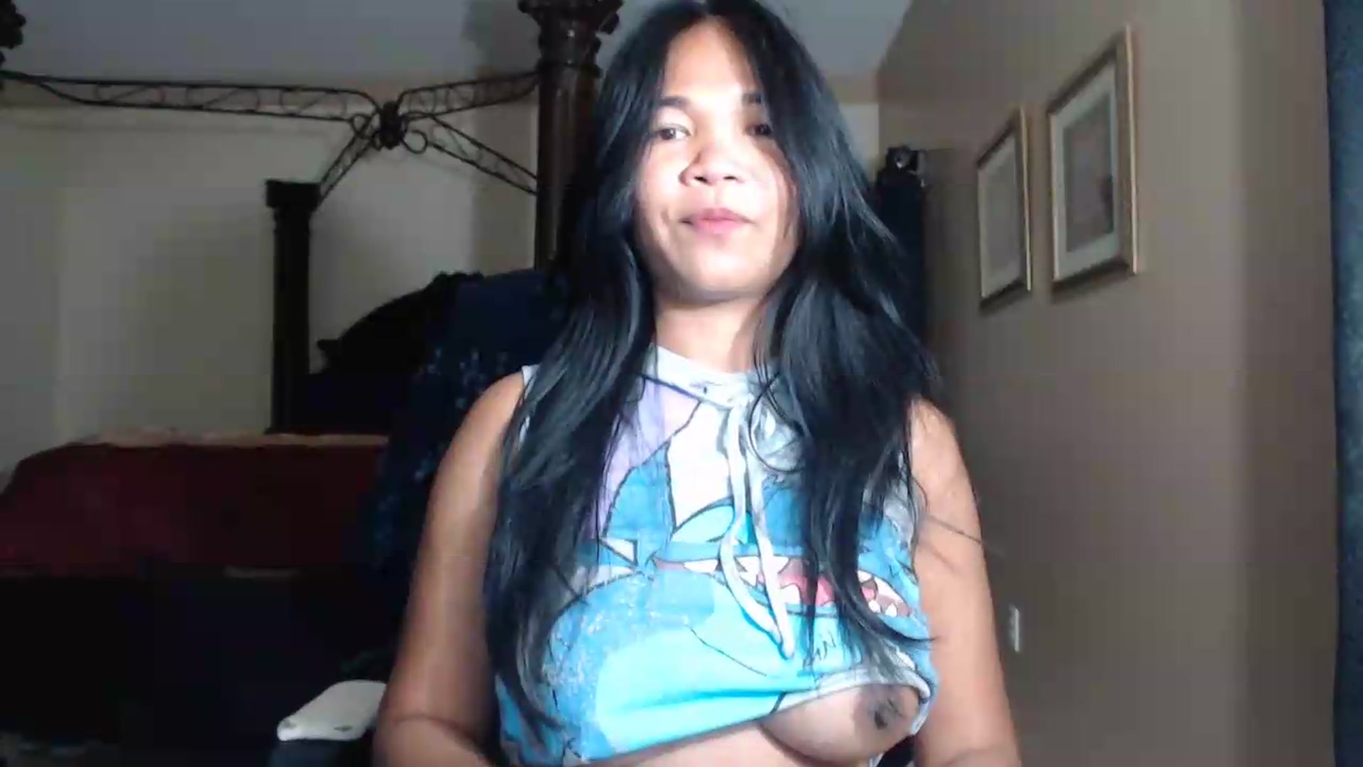 Gallery image thumbnail from Littlekai2030's myfreecams stream on, 07/17/2026, 03:52 image 18 of 20