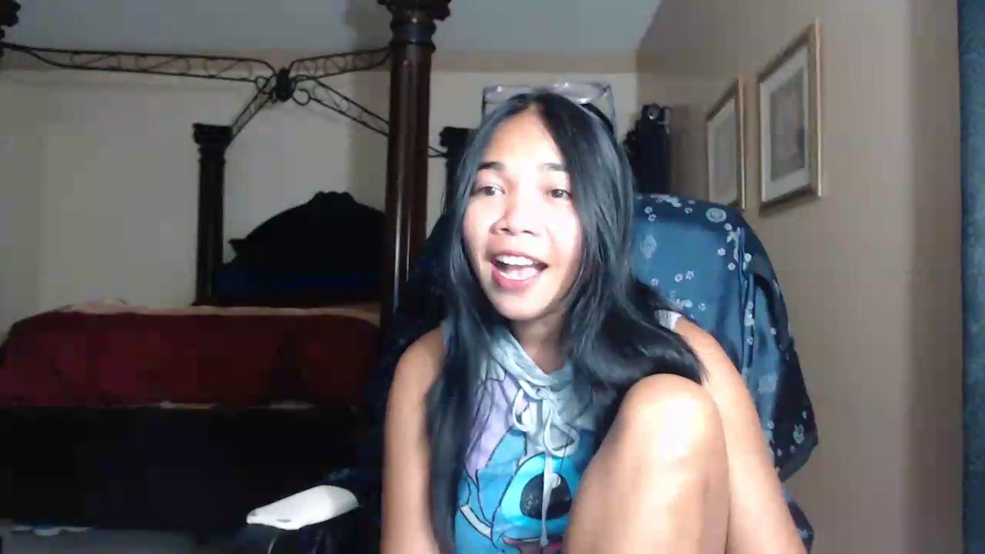 Gallery image thumbnail from Littlekai2030's myfreecams stream on, 07/17/2026, 03:52 image 13 of 20