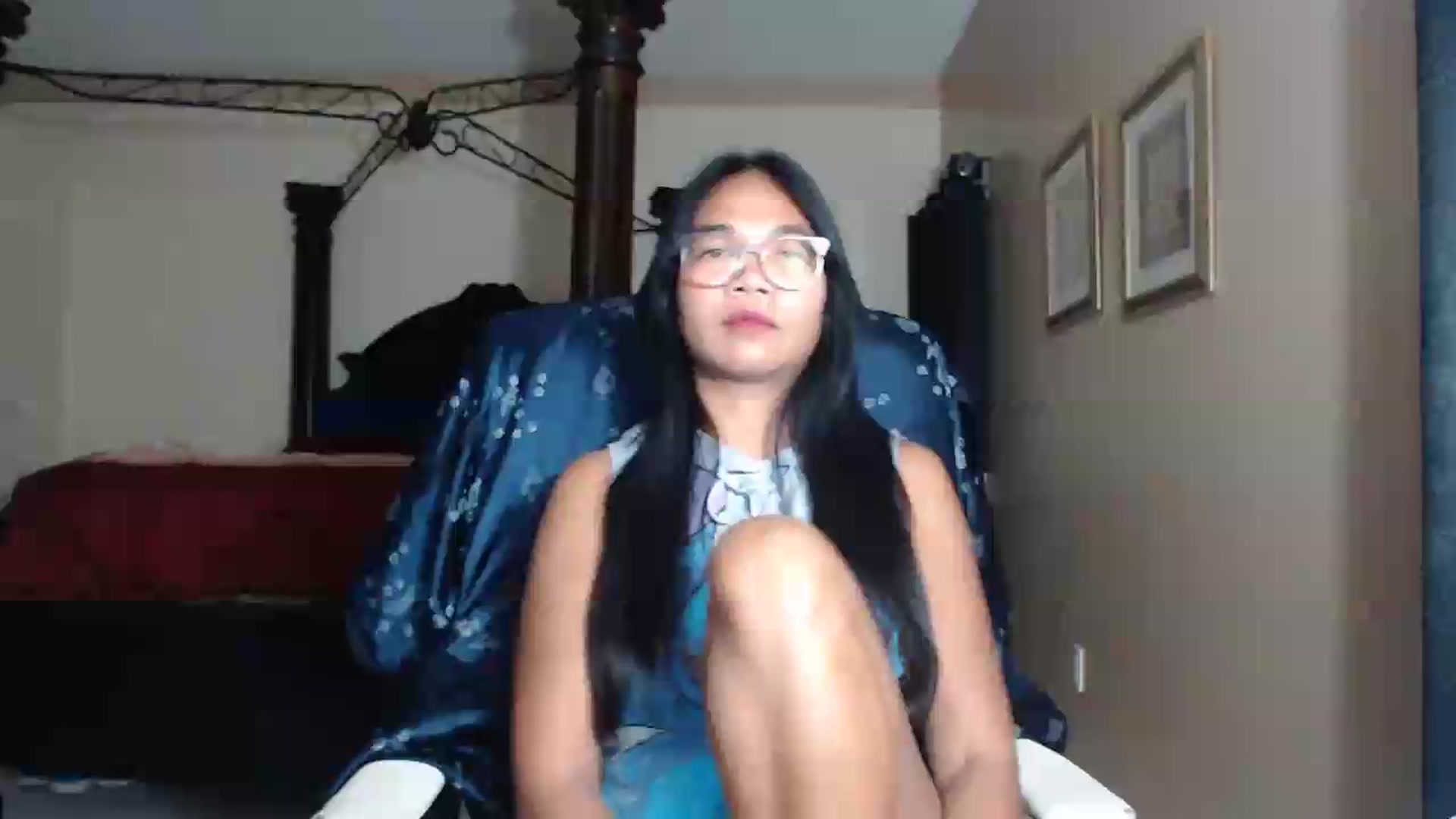 Gallery image thumbnail from Littlekai2030's myfreecams stream on, 07/17/2026, 03:52 image 9 of 20