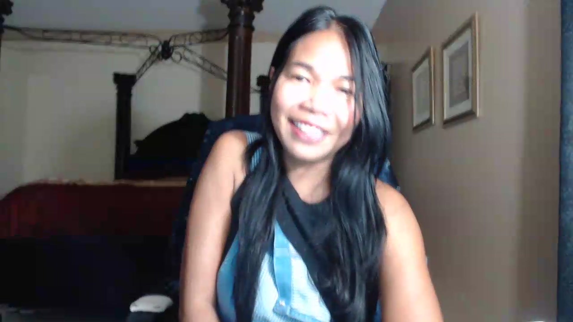 Gallery image thumbnail from Littlekai2030's myfreecams stream on, 07/18/2026, 02:50 image 19 of 20