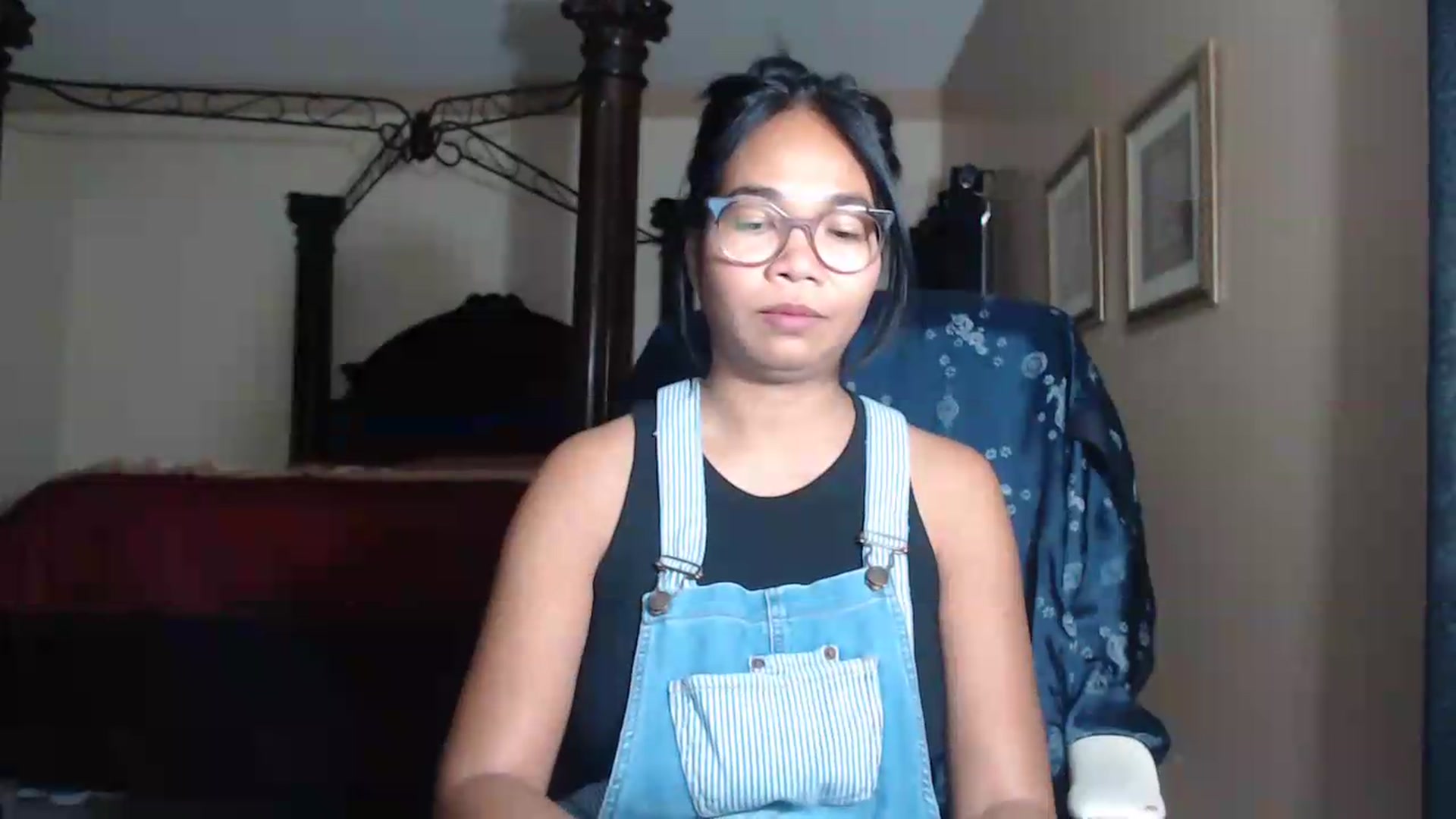 Gallery image thumbnail from Littlekai2030's myfreecams stream on, 07/18/2026, 02:50 image 4 of 20