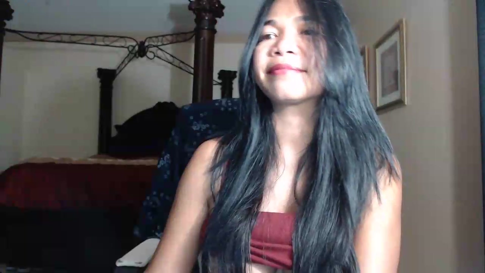Gallery image thumbnail from Littlekai2030's myfreecams stream on, 07/19/2026, 04:07 image 14 of 20