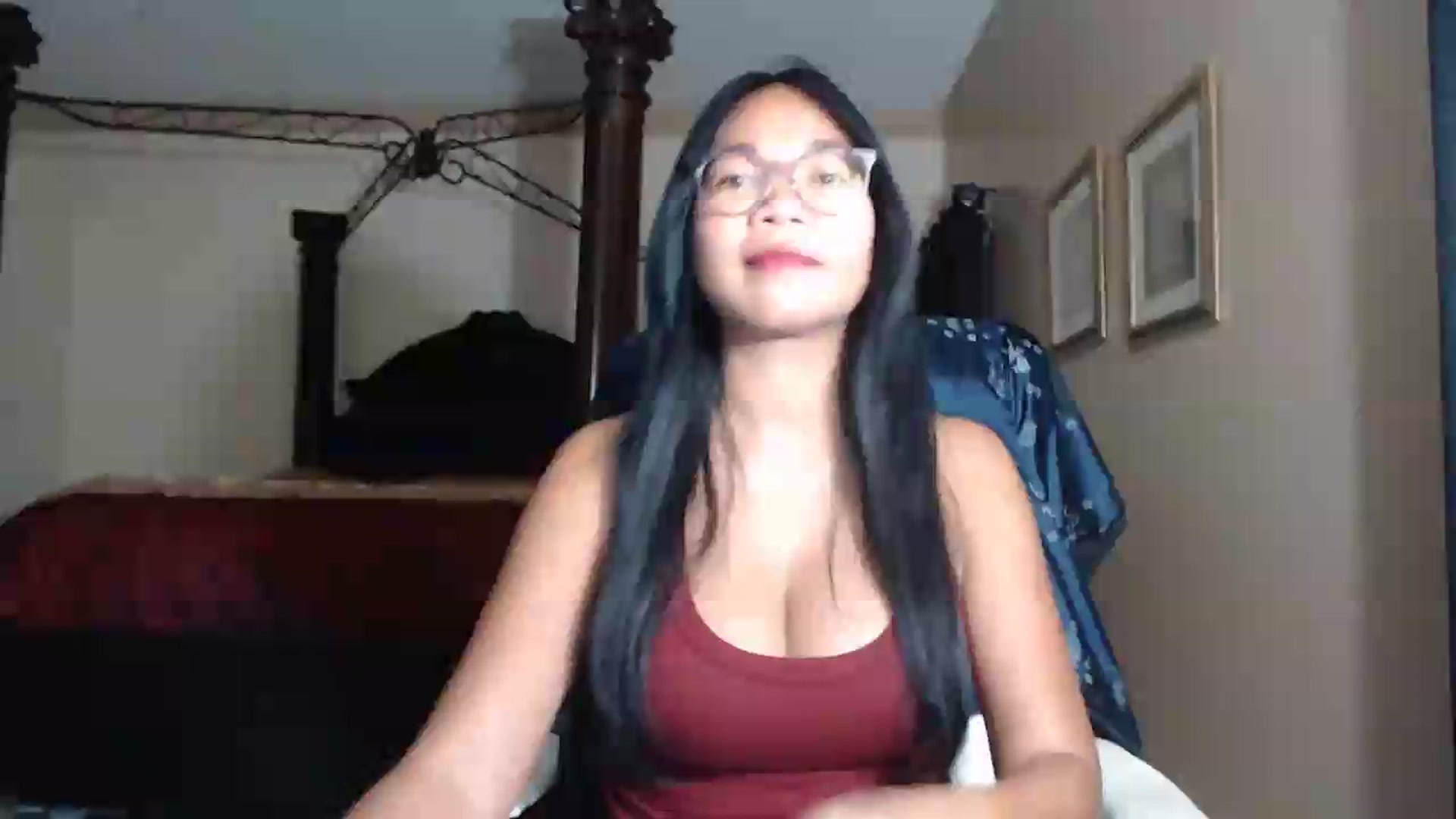 Gallery image thumbnail from Littlekai2030's myfreecams stream on, 07/19/2026, 04:07 image 1 of 20