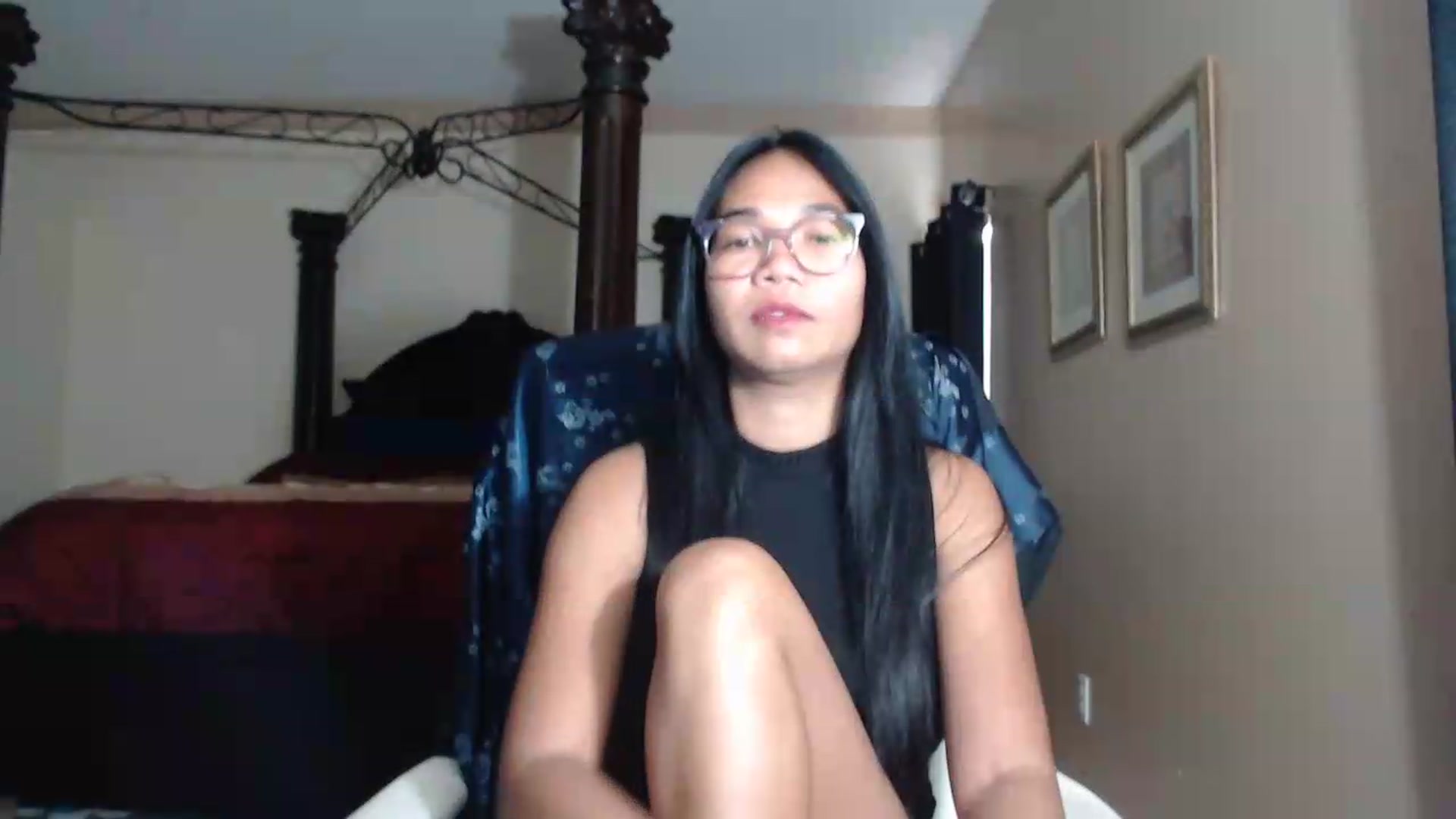Gallery image thumbnail from Littlekai2030's myfreecams stream on, 07/20/2026, 24:03 image 11 of 20