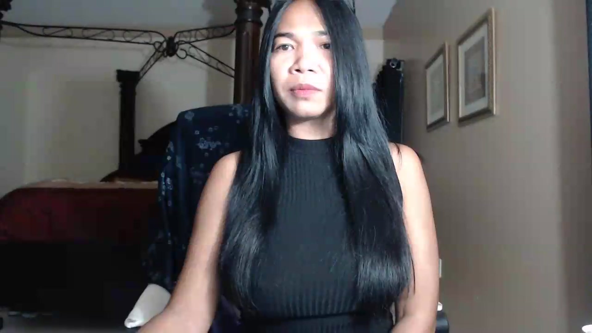 Gallery image thumbnail from Littlekai2030's myfreecams stream on, 07/20/2026, 01:41 image 7 of 20