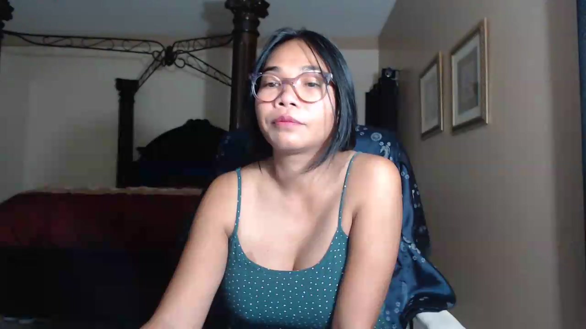 Gallery image thumbnail from Littlekai2030's myfreecams stream on, 07/21/2026, 03:26 image 6 of 20
