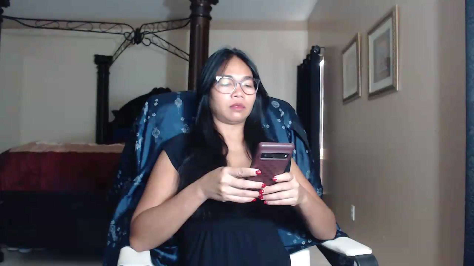Gallery image thumbnail from Littlekai2030's myfreecams stream on, 07/24/2026, 24:01 image 2 of 20