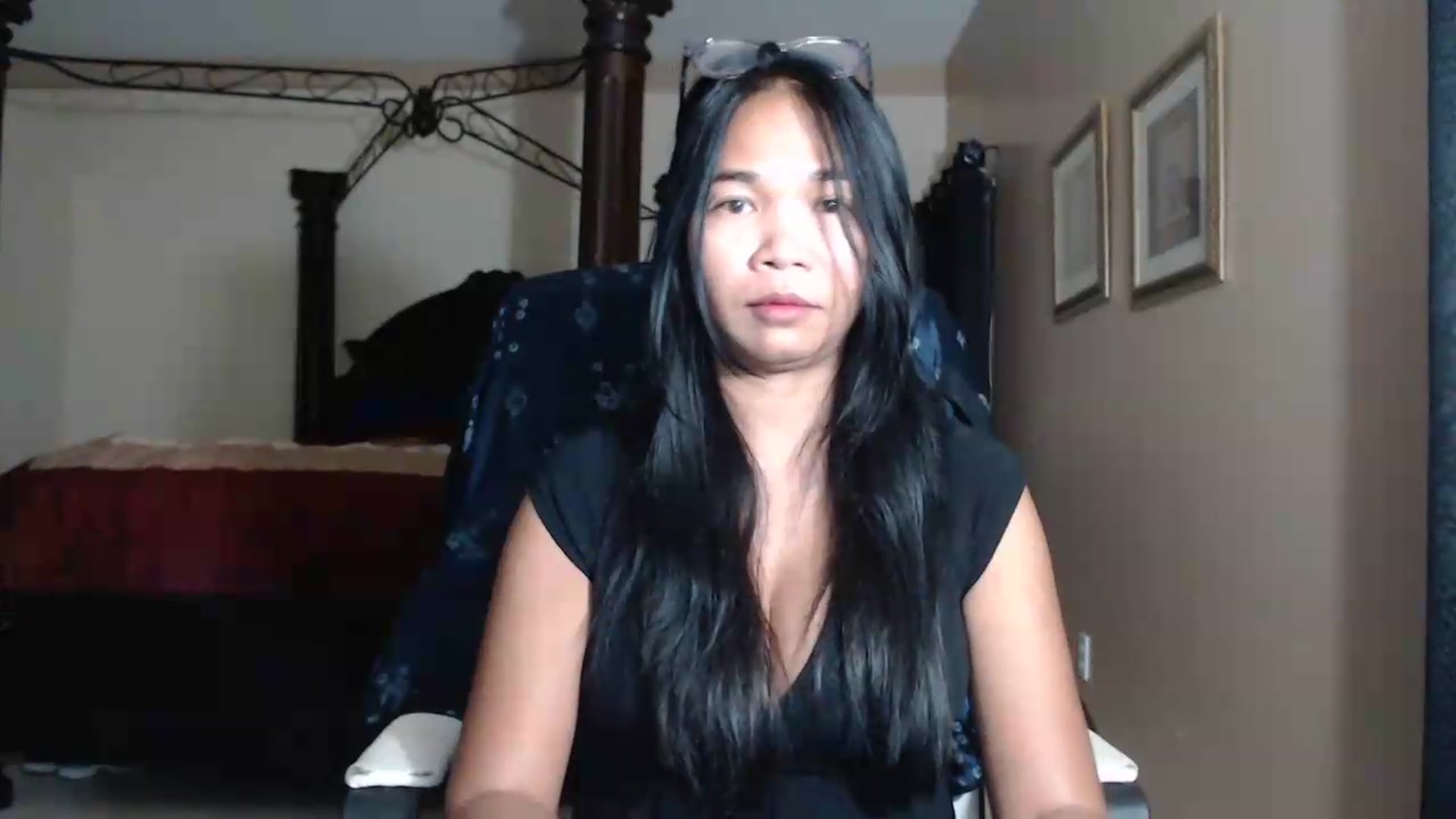 Gallery image thumbnail from Littlekai2030's myfreecams stream on, 07/24/2026, 03:43 image 13 of 20