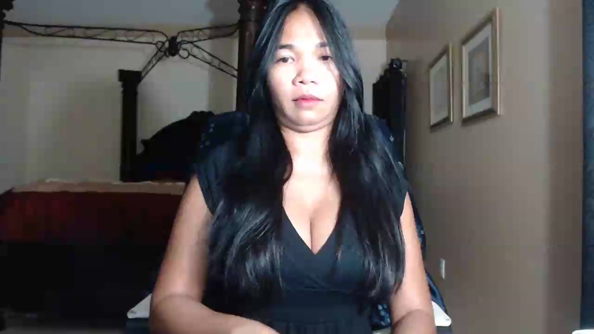 Gallery image thumbnail from Littlekai2030's myfreecams stream on, 07/24/2026, 03:43 image 15 of 20
