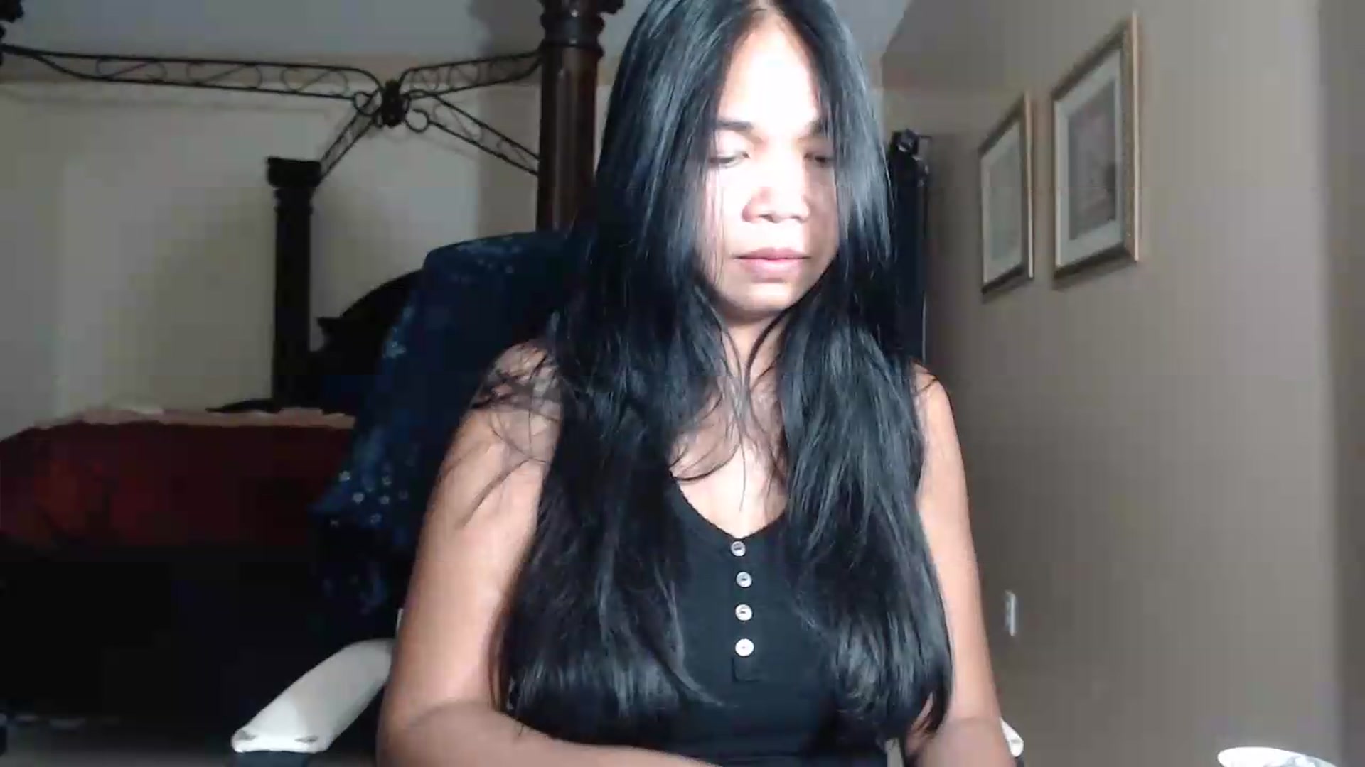 Gallery image thumbnail from Littlekai2030's myfreecams stream on, 07/27/2026, 01:49 image 16 of 20