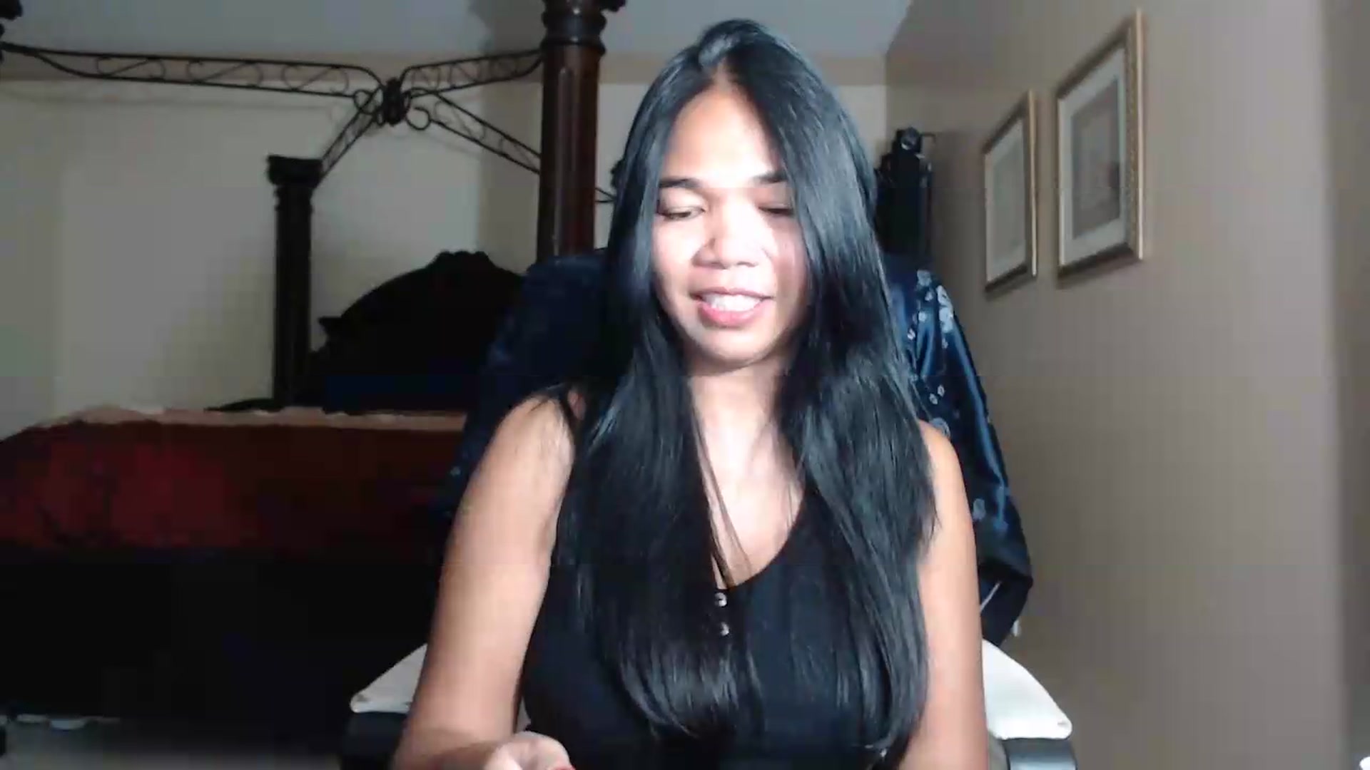 Gallery image thumbnail from Littlekai2030's myfreecams stream on, 07/27/2026, 01:49 image 7 of 20