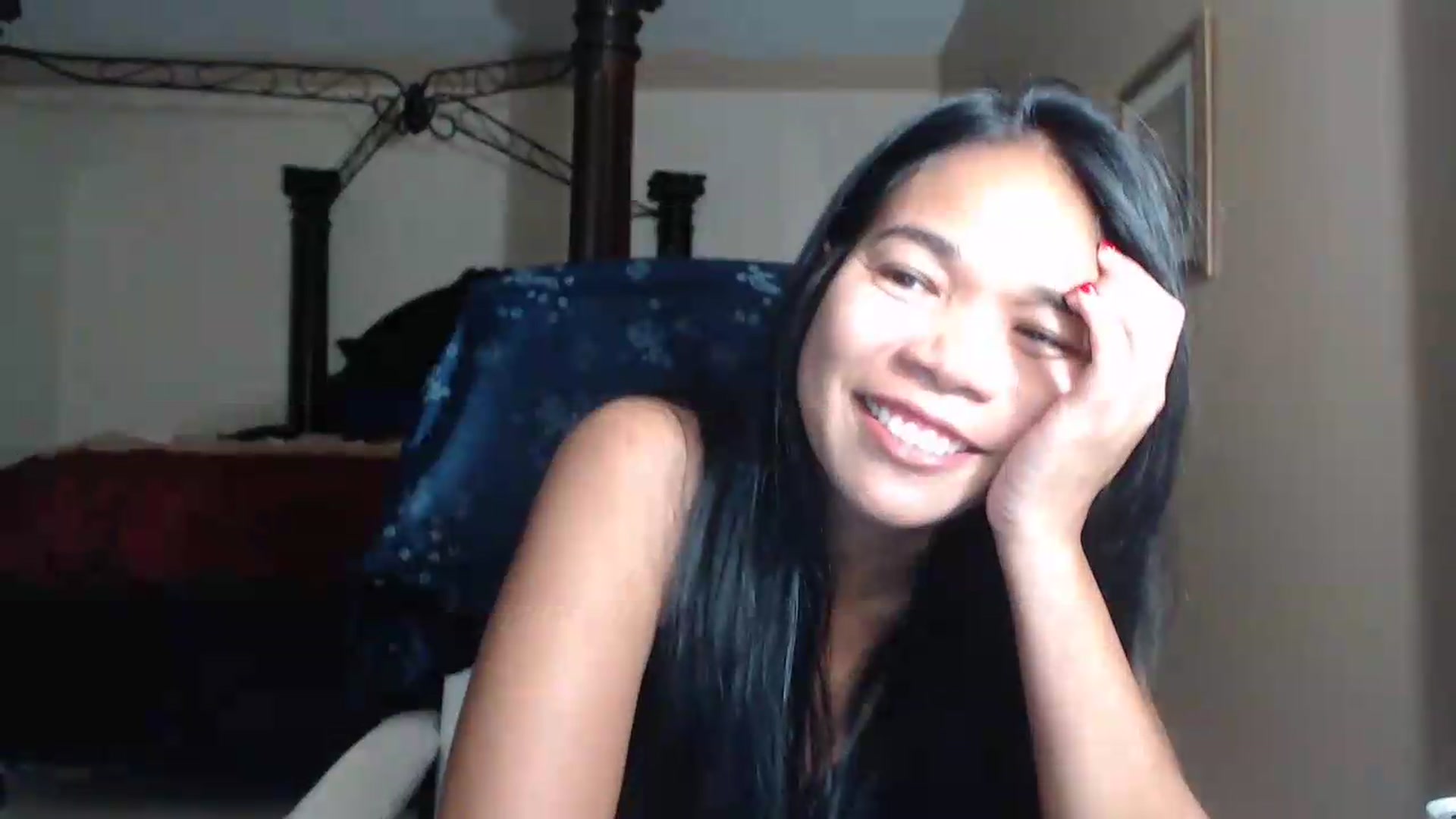 Gallery image thumbnail from Littlekai2030's myfreecams stream on, 07/27/2026, 01:49 image 12 of 20