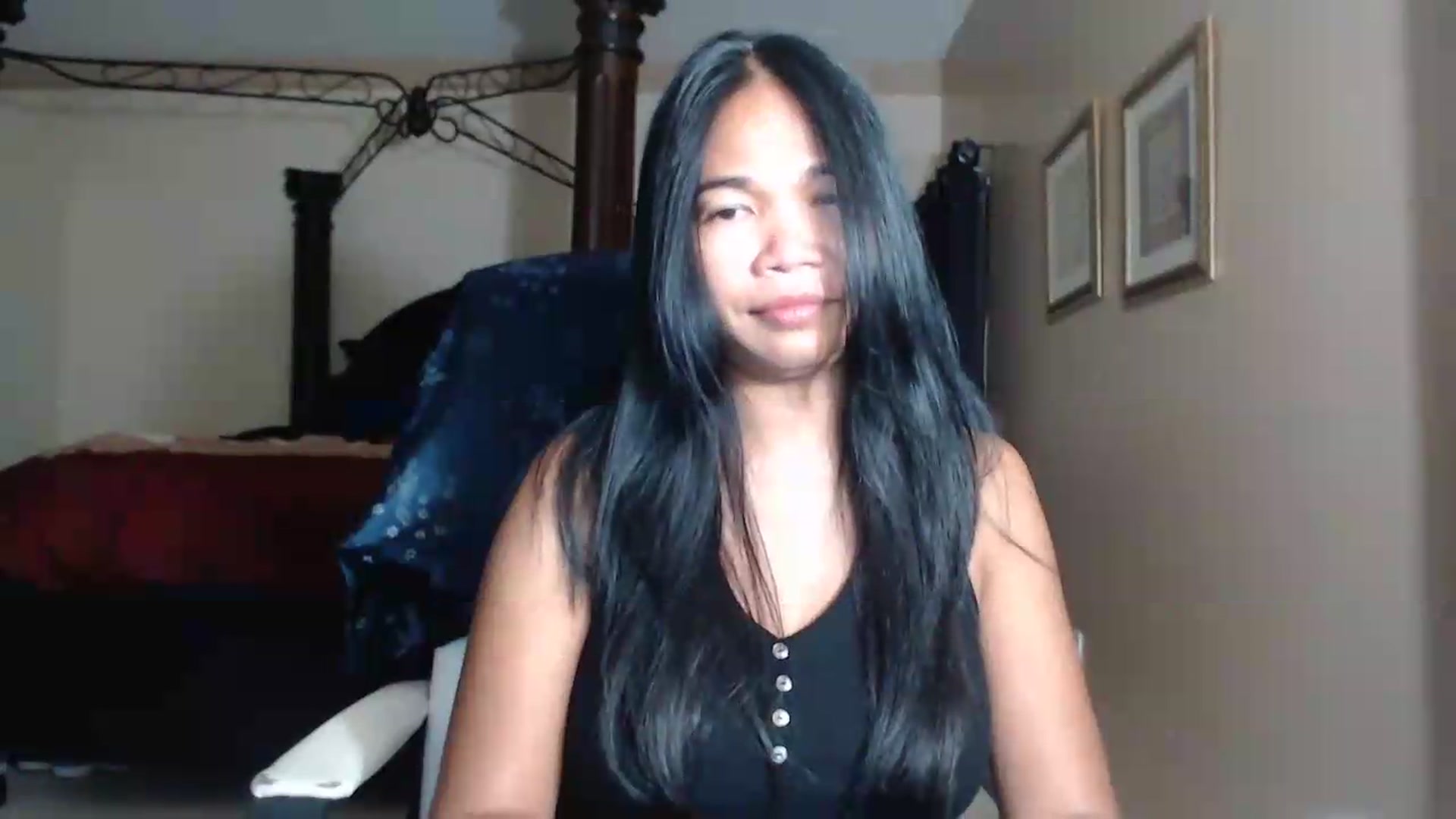 Gallery image thumbnail from Littlekai2030's myfreecams stream on, 07/27/2026, 01:49 image 17 of 20