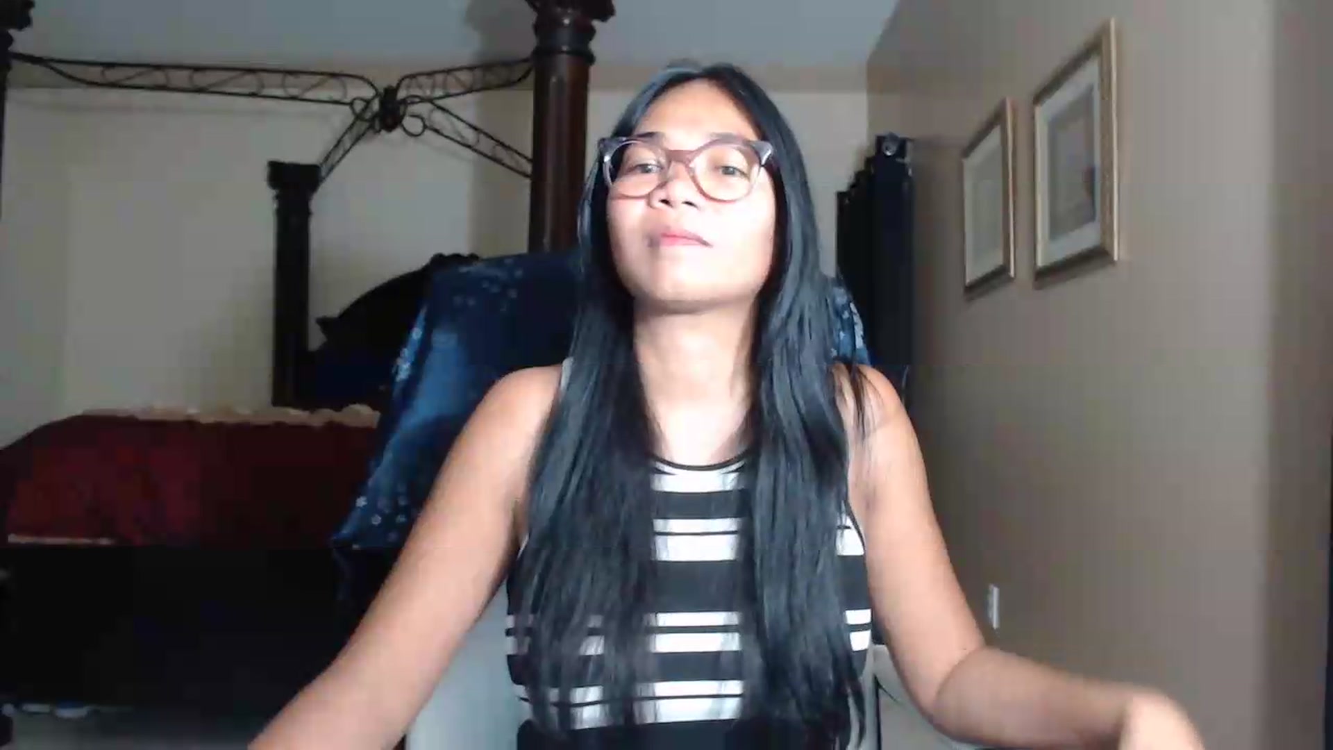 Gallery image thumbnail from Littlekai2030's myfreecams stream on, 07/28/2026, 03:18 image 12 of 20