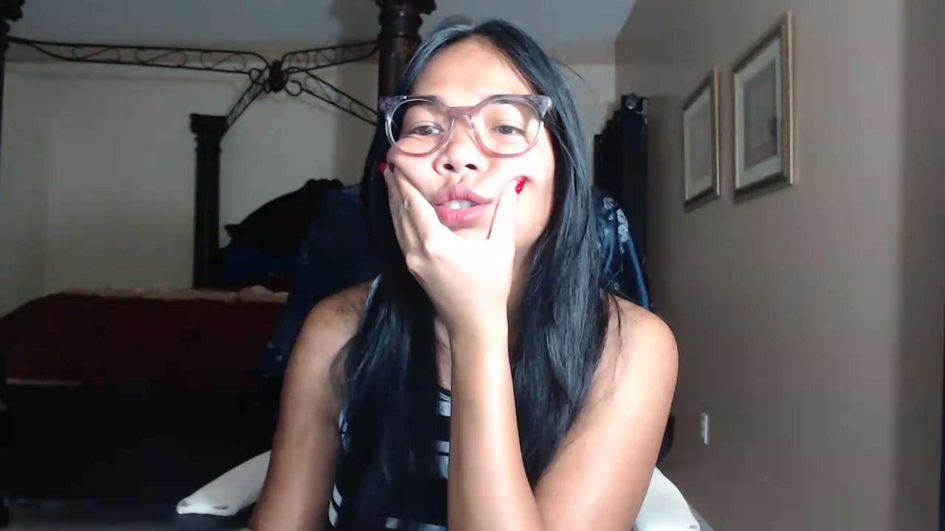 Gallery image thumbnail from Littlekai2030's myfreecams stream on, 07/28/2026, 03:18 image 15 of 20
