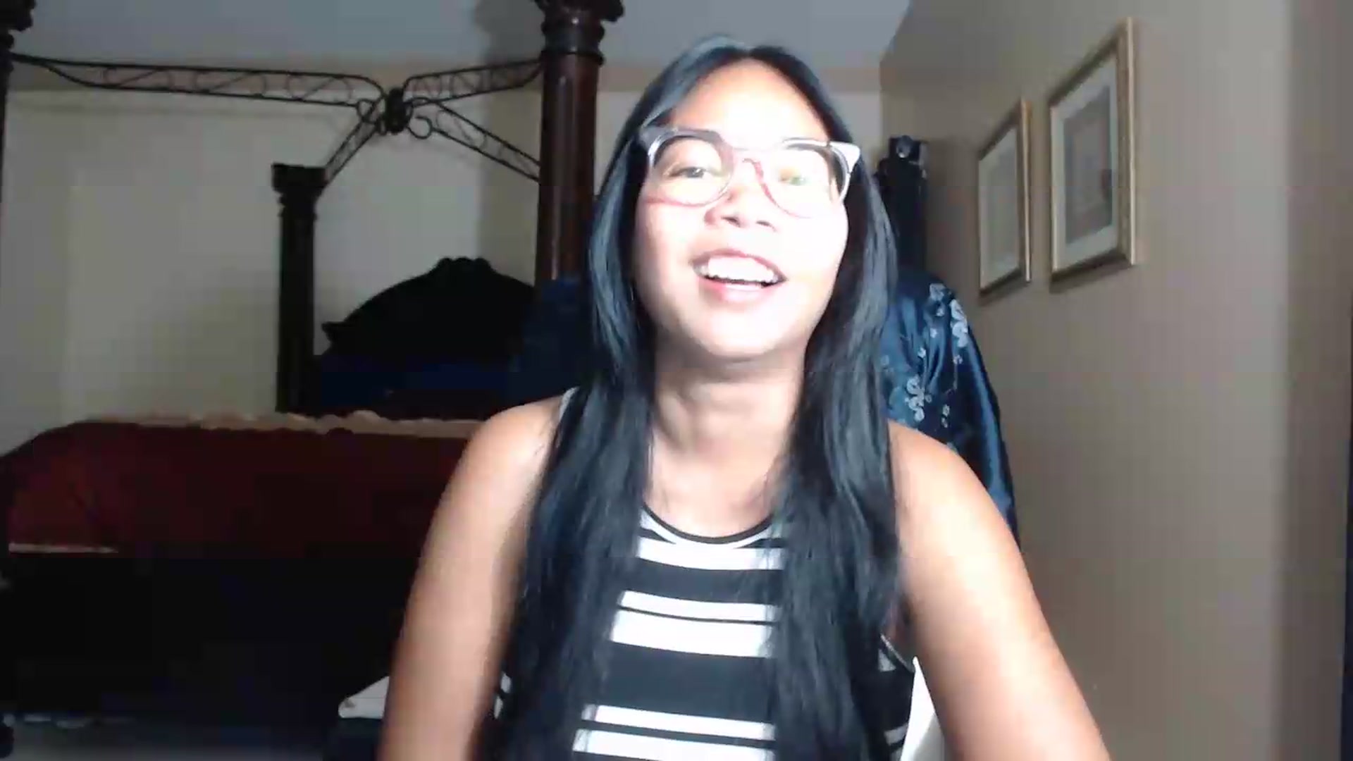 Gallery image thumbnail from Littlekai2030's myfreecams stream on, 07/28/2026, 03:18 image 9 of 20