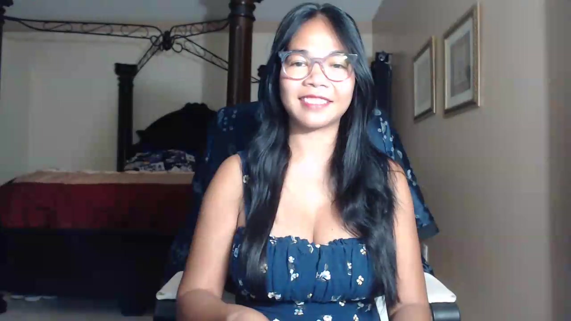 Gallery image thumbnail from Littlekai2030's myfreecams stream on, 07/29/2026, 01:02 image 16 of 20