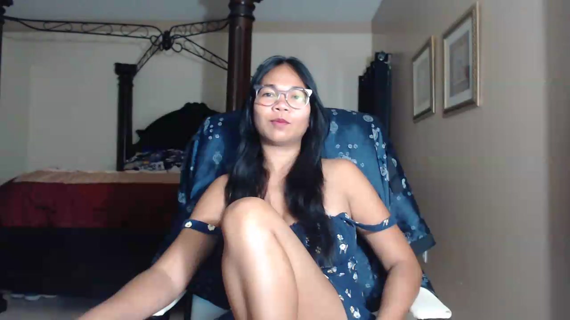 Gallery image thumbnail from Littlekai2030's myfreecams stream on, 07/29/2026, 01:02 image 9 of 20