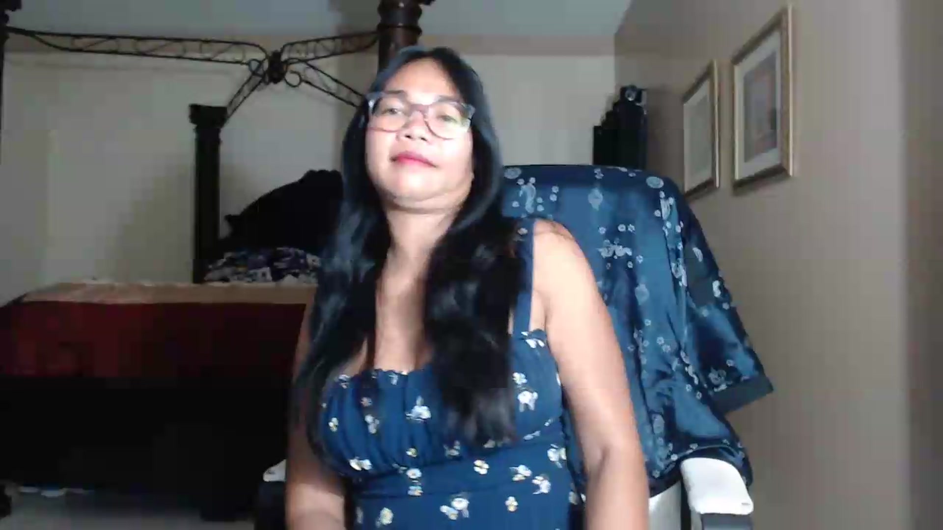 Gallery image thumbnail from Littlekai2030's myfreecams stream on, 07/29/2026, 01:02 image 19 of 20