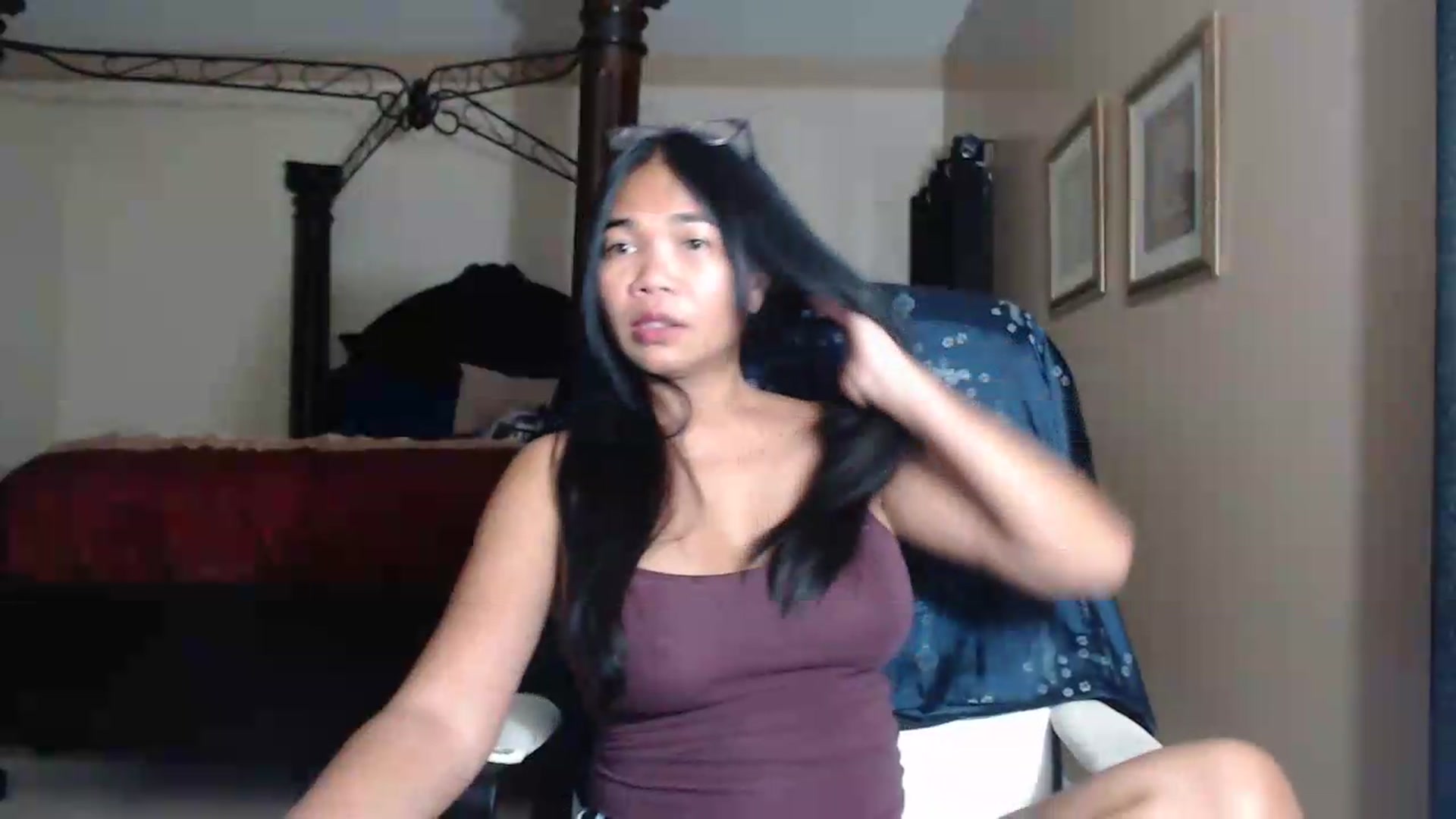 Gallery image thumbnail from Littlekai2030's myfreecams stream on, 07/30/2026, 02:05 image 18 of 20