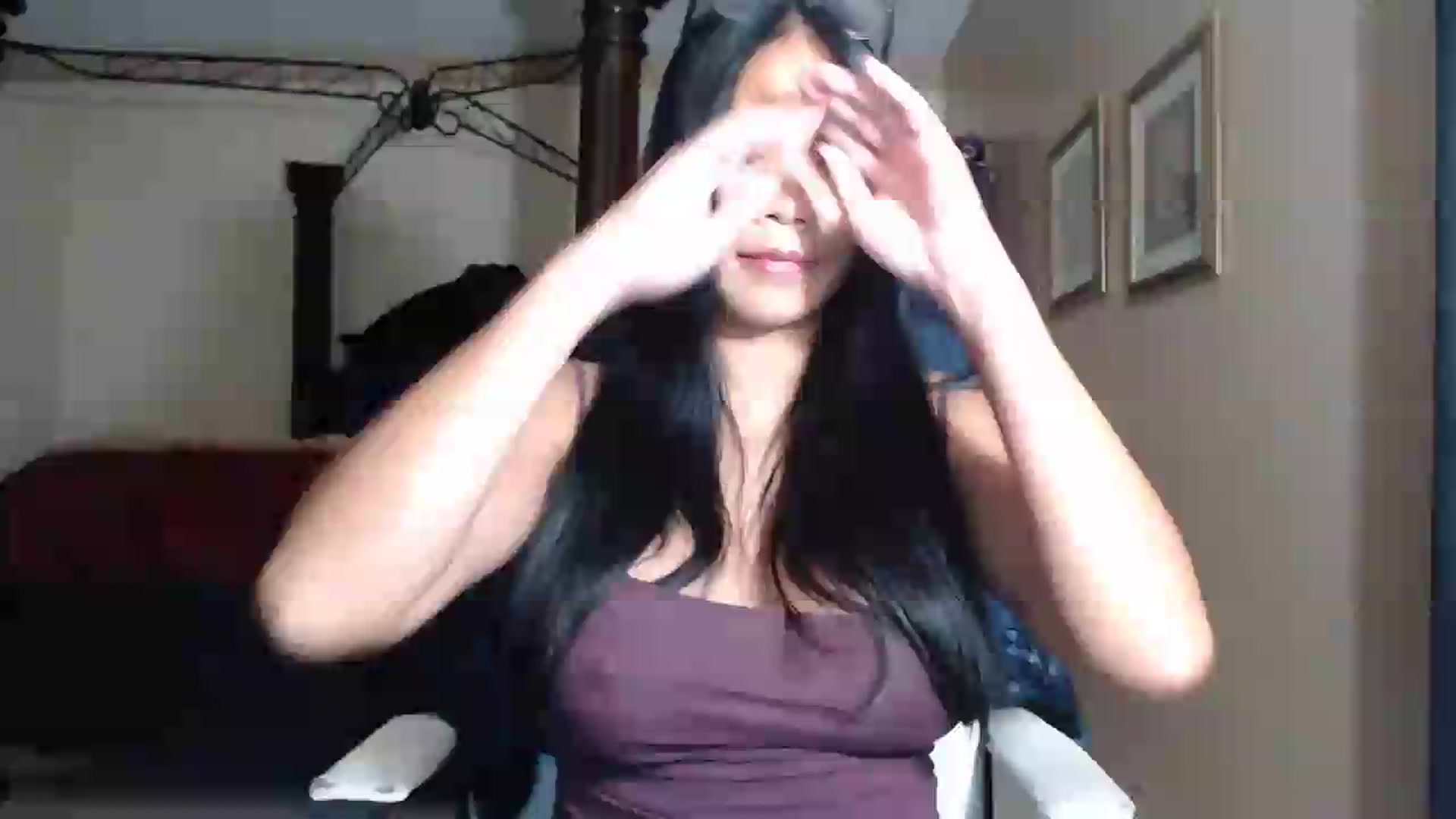 Gallery image thumbnail from Littlekai2030's myfreecams stream on, 07/30/2026, 02:05 image 12 of 20