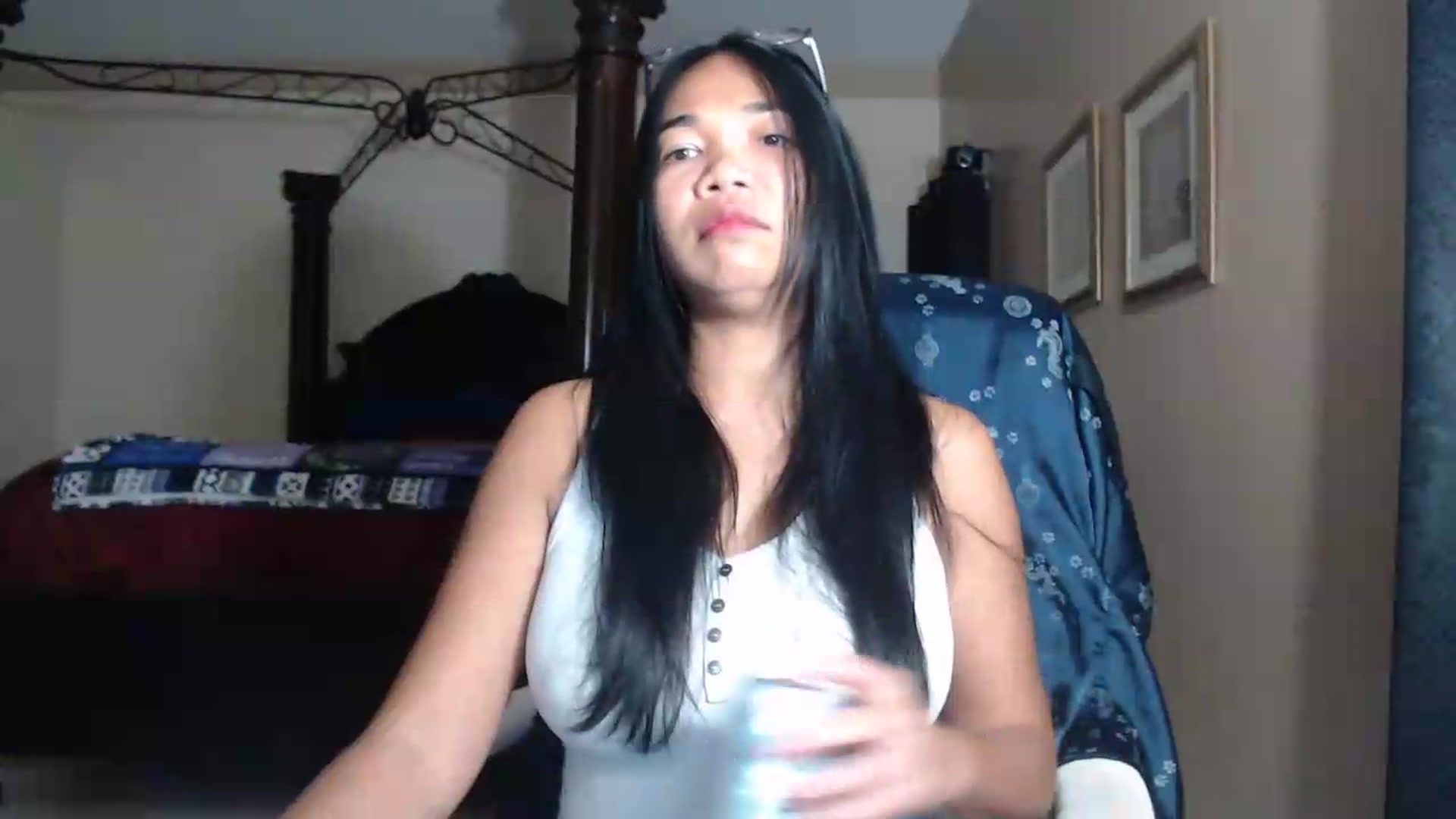 Gallery image thumbnail from Littlekai2030's myfreecams stream on, 07/31/2026, 03:46 image 10 of 20