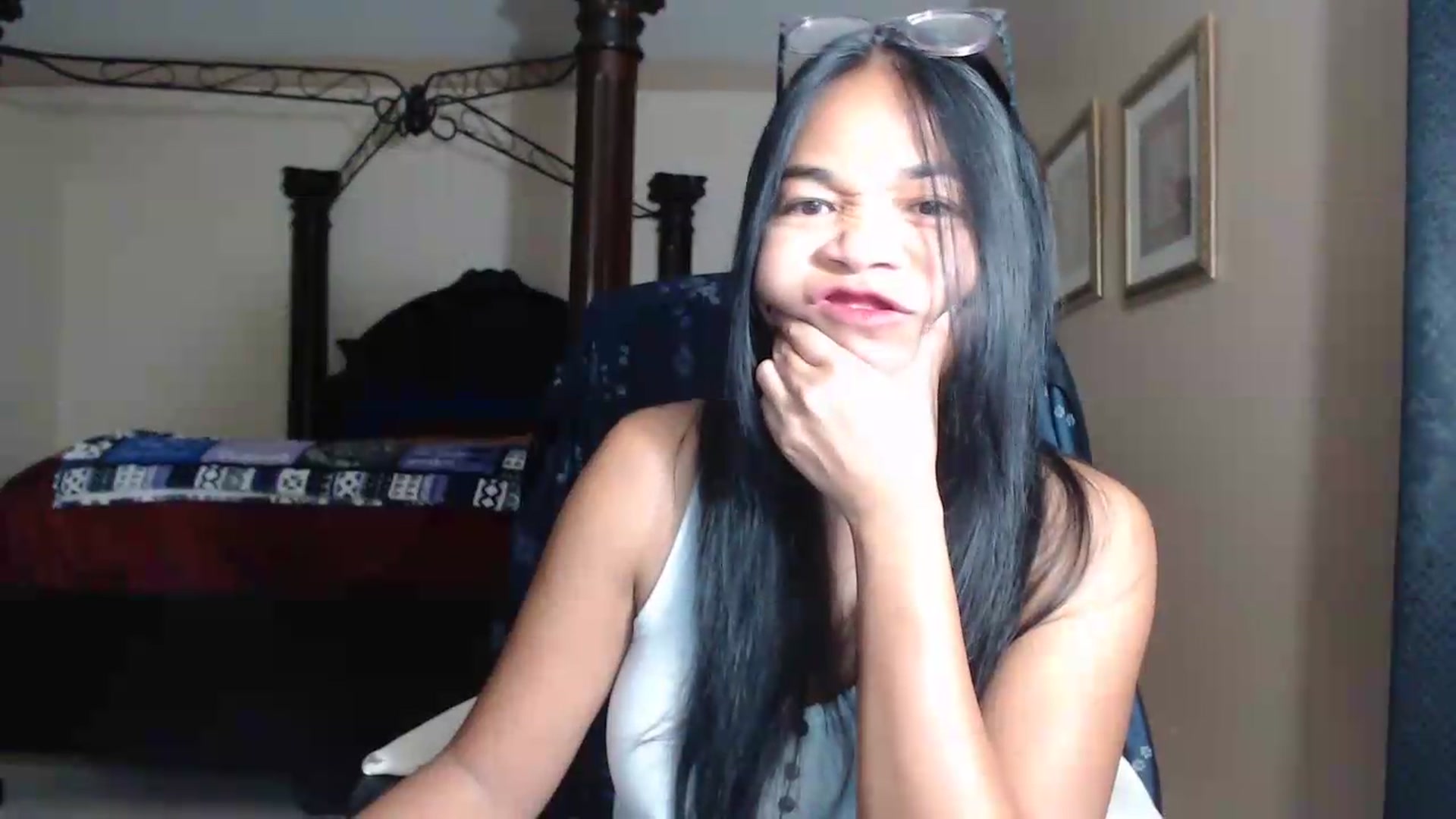 Gallery image thumbnail from Littlekai2030's myfreecams stream on, 07/31/2026, 03:46 image 9 of 20