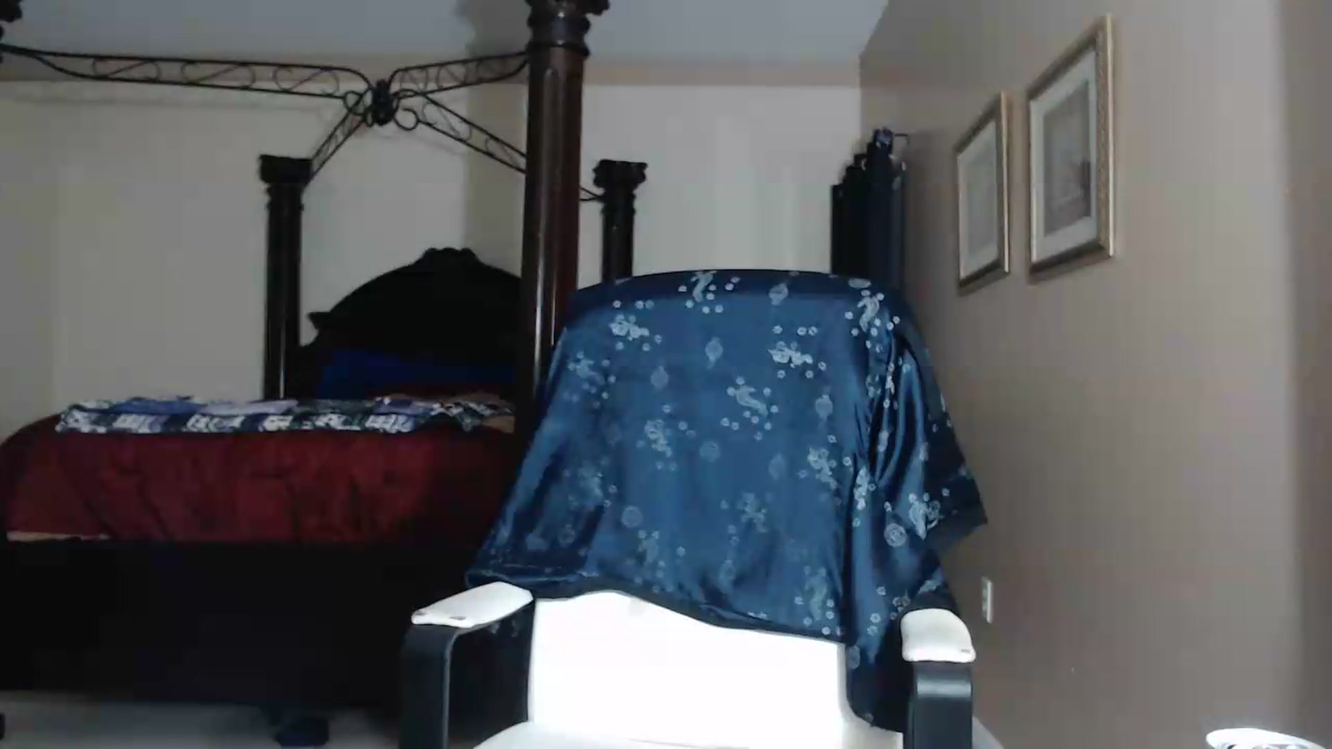 Gallery image thumbnail from Littlekai2030's myfreecams stream on, 08/01/2026, 04:19 image 18 of 20