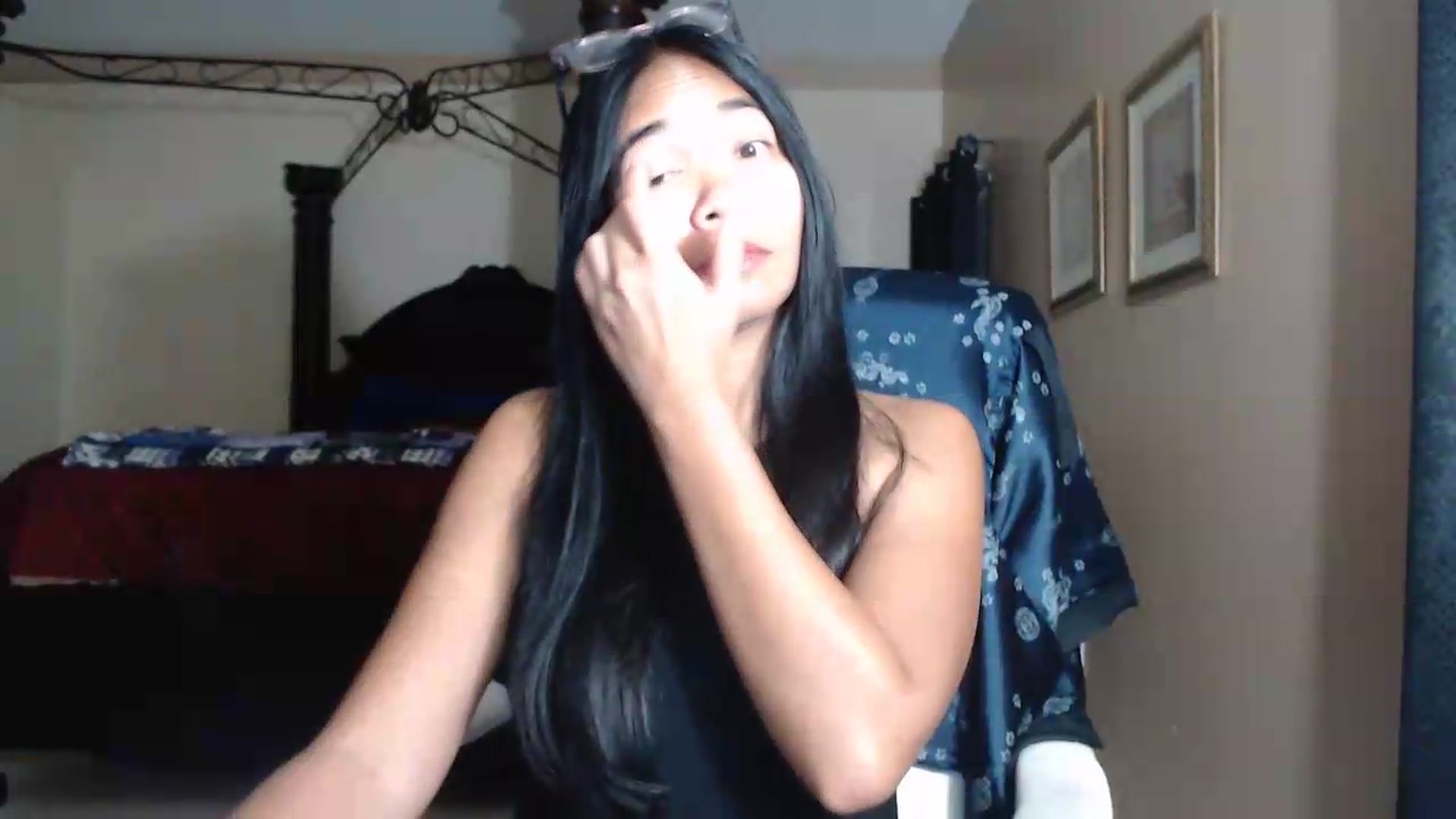 Gallery image thumbnail from Littlekai2030's myfreecams stream on, 08/01/2026, 04:19 image 6 of 20