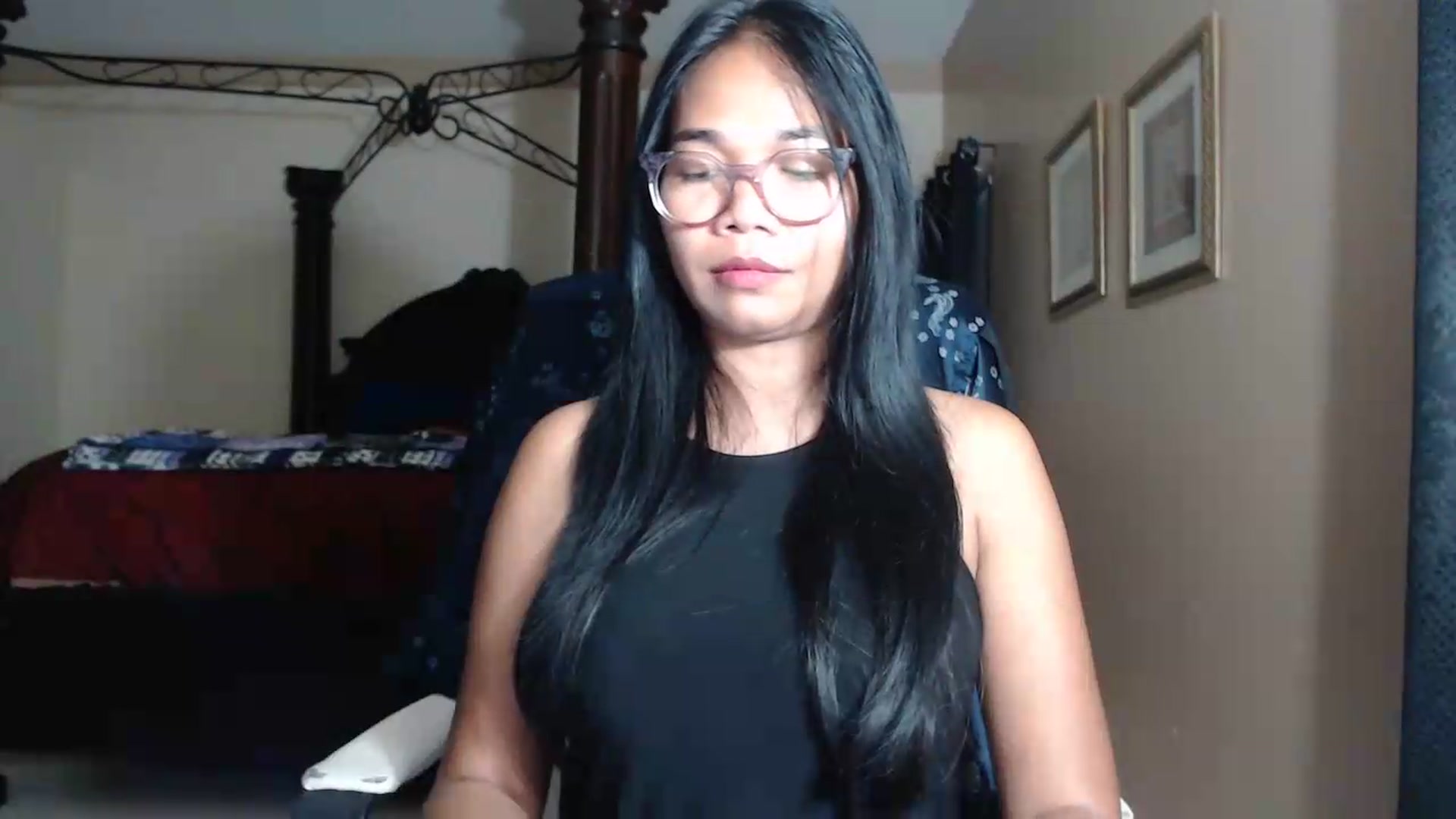 Gallery image thumbnail from Littlekai2030's myfreecams stream on, 08/01/2026, 04:19 image 4 of 20