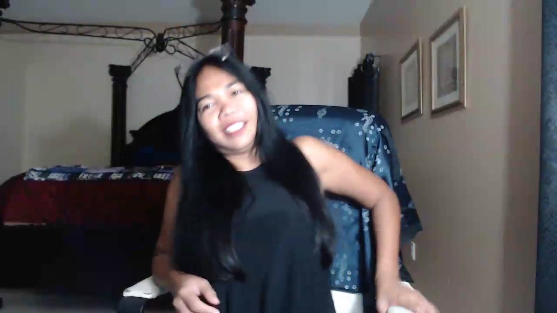 Gallery image thumbnail from Littlekai2030's myfreecams stream on, 08/01/2026, 04:19 image 7 of 20