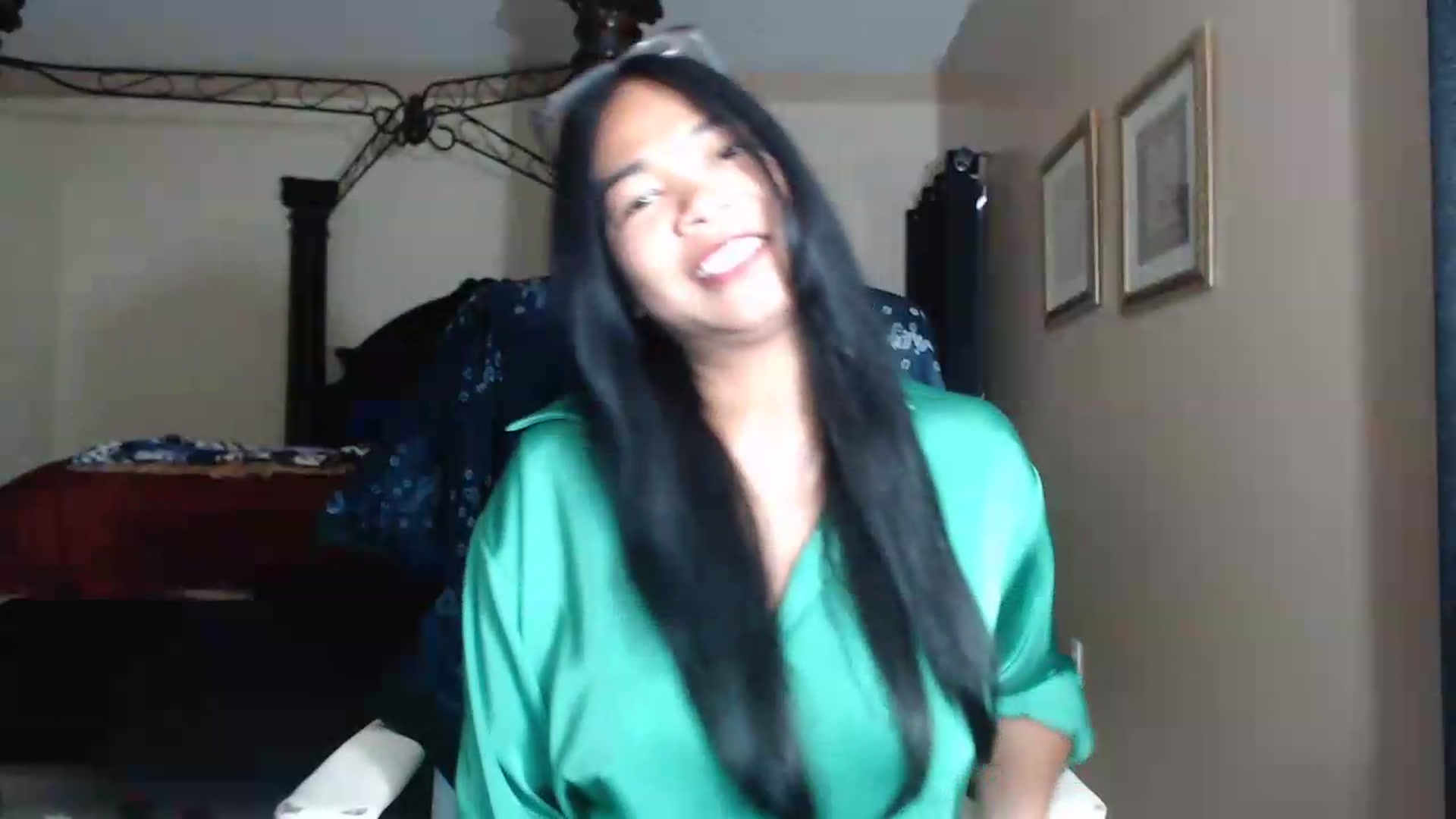 Gallery image thumbnail from Littlekai2030's myfreecams stream on, 08/02/2026, 24:03 image 18 of 20