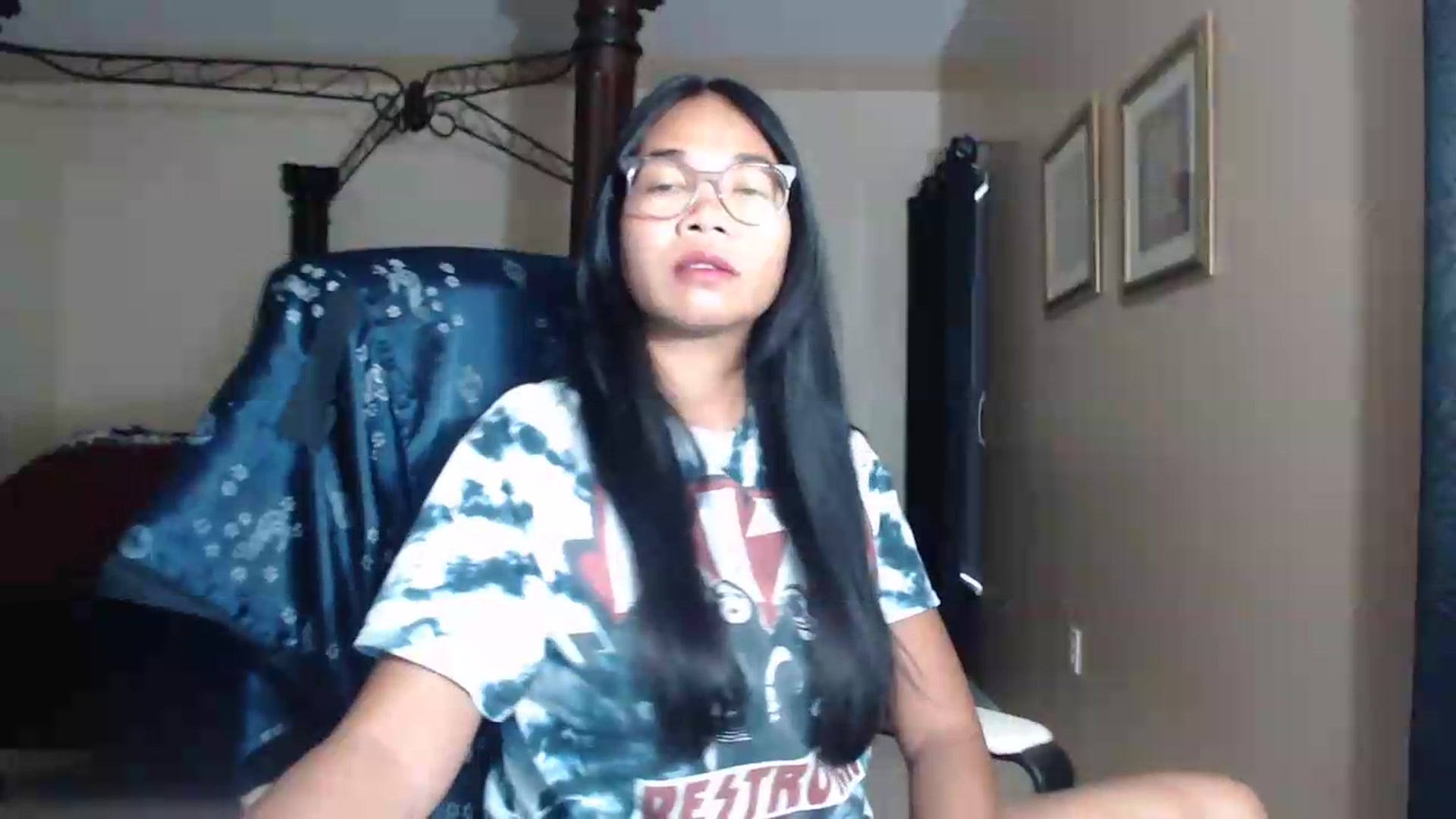 Gallery image thumbnail from Littlekai2030's myfreecams stream on, 08/03/2026, 24:04 image 3 of 20