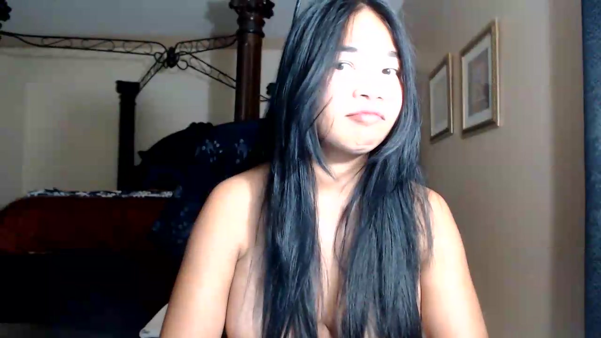 Gallery image thumbnail from Littlekai2030's myfreecams stream on, 08/03/2026, 02:29 image 11 of 20