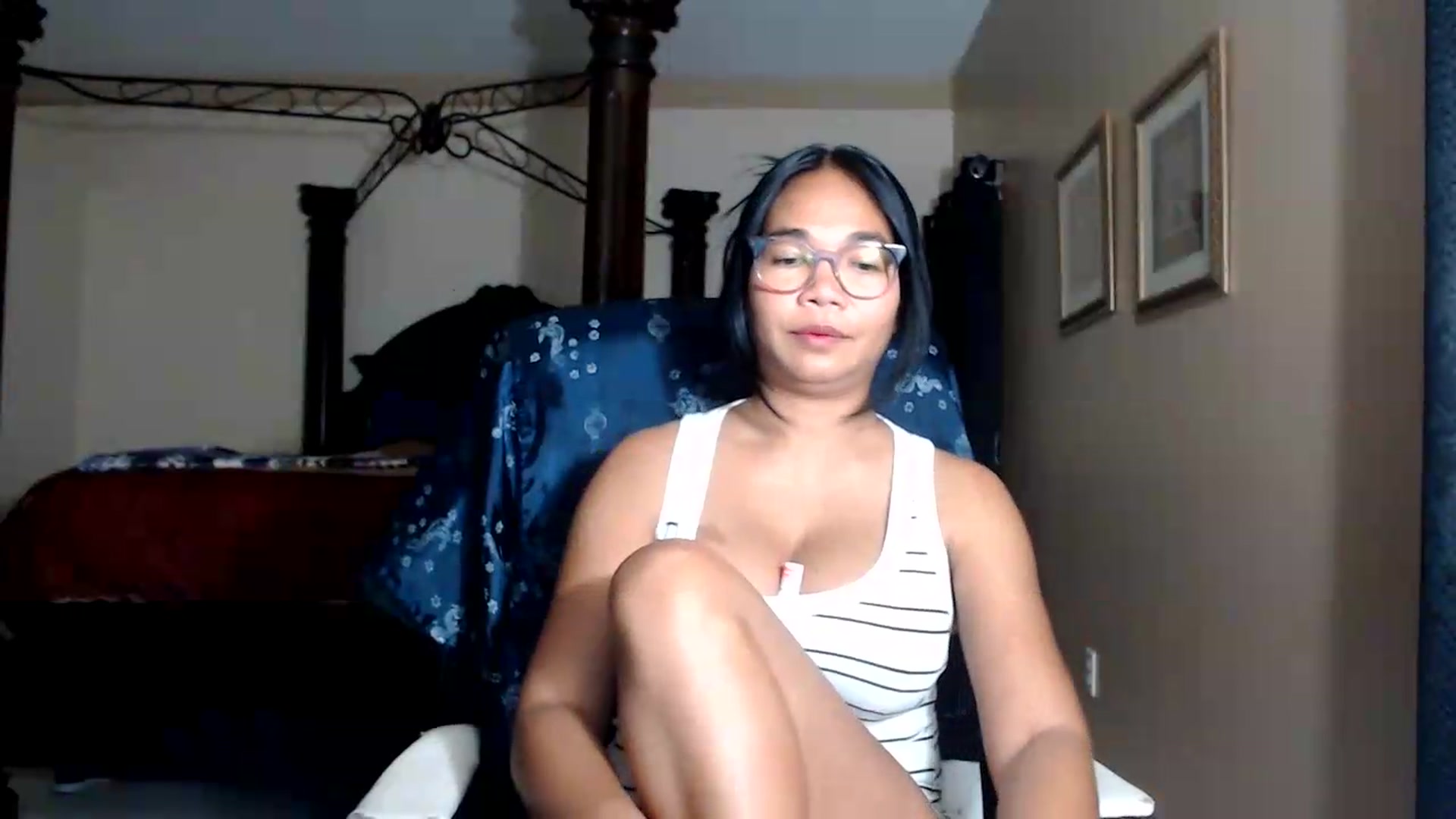 Gallery image thumbnail from Littlekai2030's myfreecams stream on, 08/04/2026, 02:57 image 8 of 20