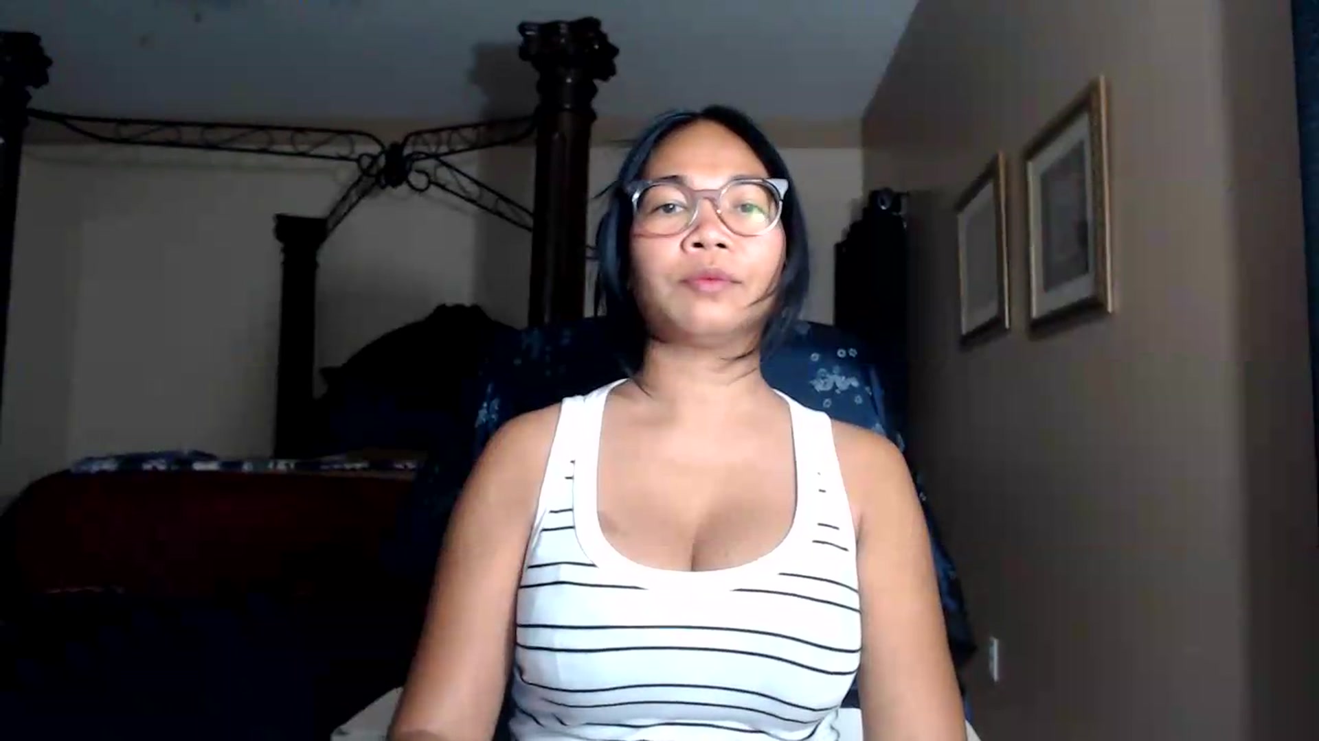 Gallery image thumbnail from Littlekai2030's myfreecams stream on, 08/04/2026, 02:57 image 5 of 20